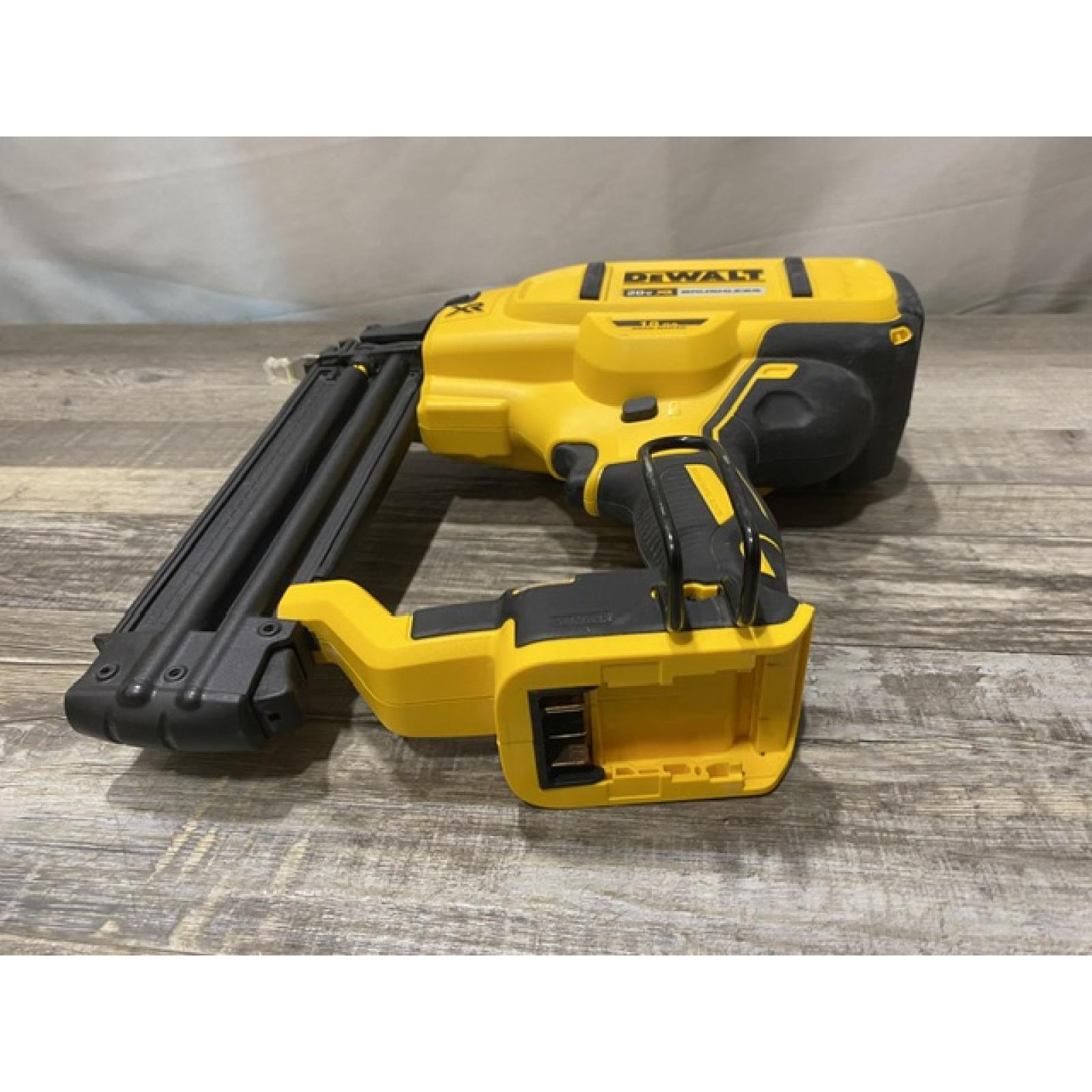 AS-IS DEWALT 20V MAX XR Lithium-Ion Electric Cordless 18-Gauge Brad Nailer (Tool Only)