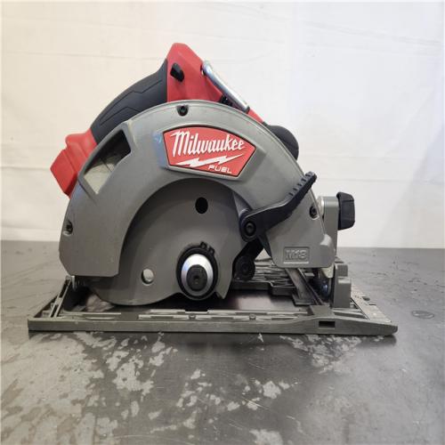 AS-IS- Milwaukee M18 FUEL 18V Lithium-Ion Brushless Cordless 6-1/2 in. Circular Saw (Tool-Only)