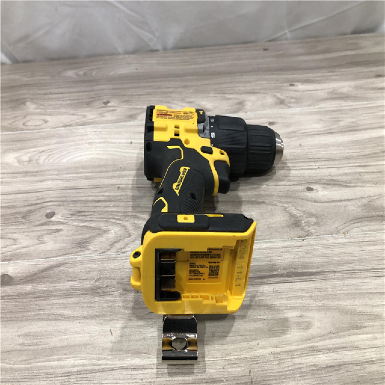 AS-IS DEWALT ATOMIC 20V Cordless 1/2 in. Compact Hammer Drill Kit