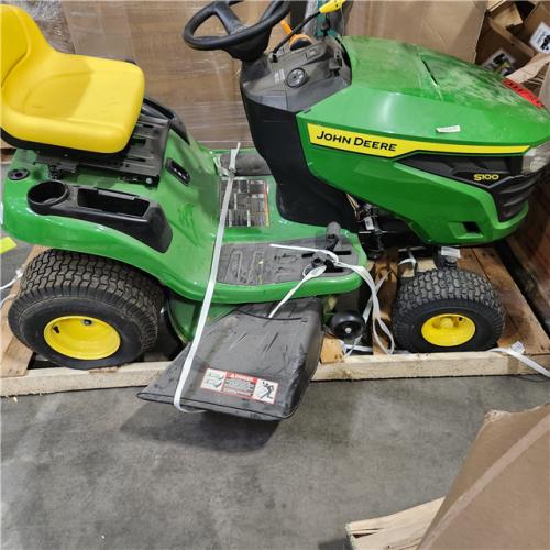 Dallas Location - As-Is John Deere S100 42 in. 17.5 HP Gas Hydrostatic Riding Lawn Mower