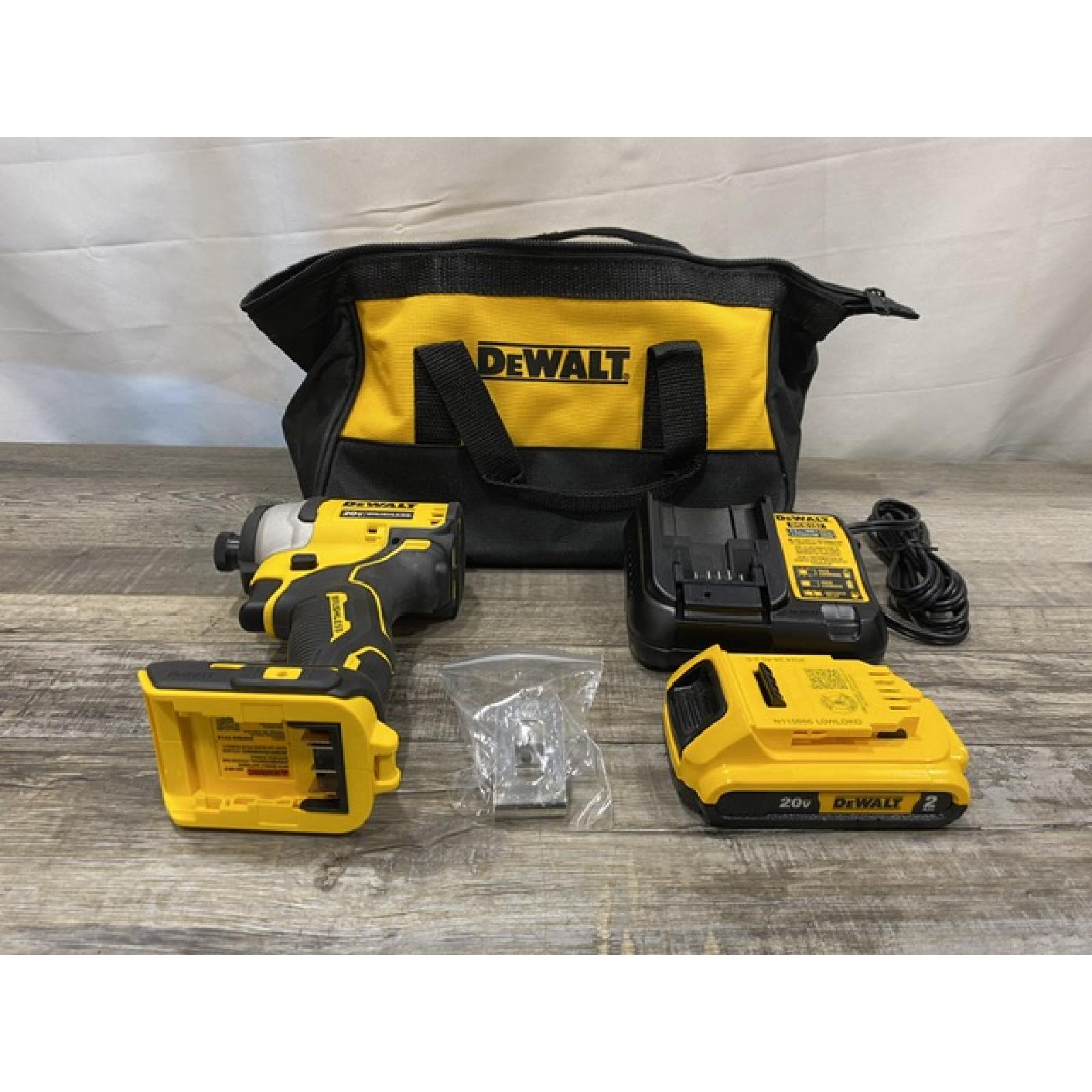 AS-IS DEWALT Atomic 20V Max Lithium-Ion Brushless Cordless Compact 1/4 in. Impact Driver Kit