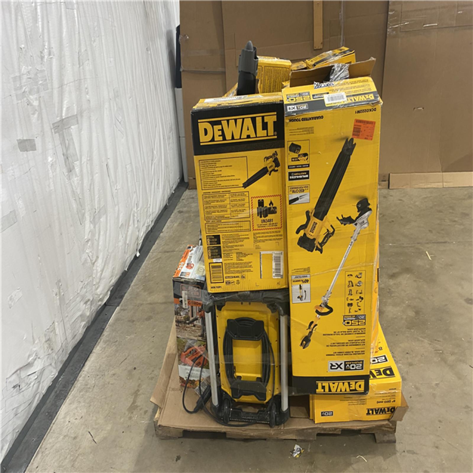 Houston Location AS IS - Tool Pallet