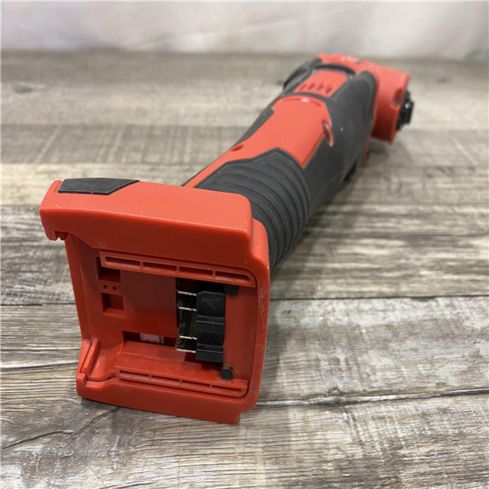 AS-IS Milwaukee 18V Lithium-Ion Cordless Oscillating Multi-Tool (Tool-Only)
