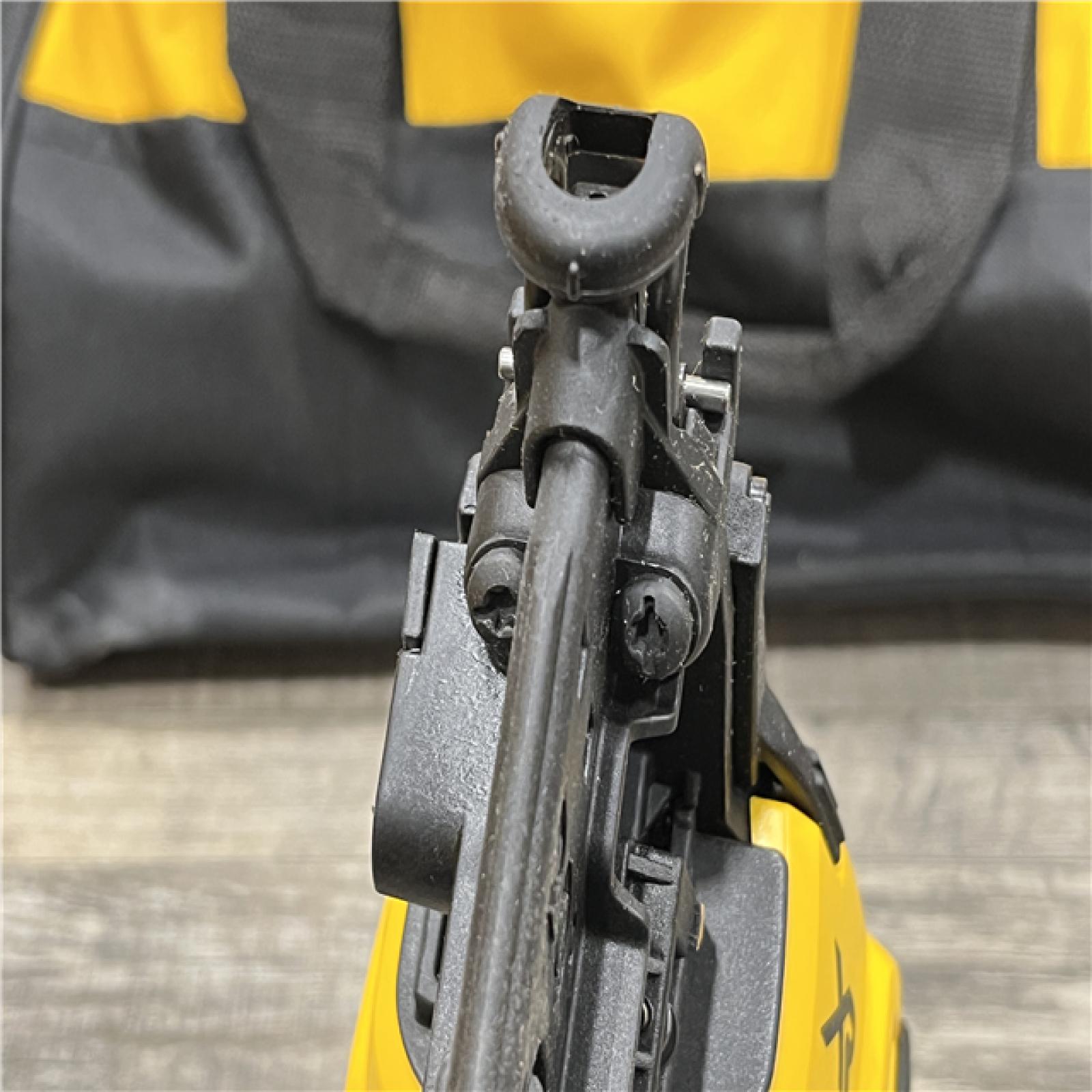 AS-IS DEWALT 20V MAX XR 16-Gauge Electric Cordless Angled Finishing Nailer Kit