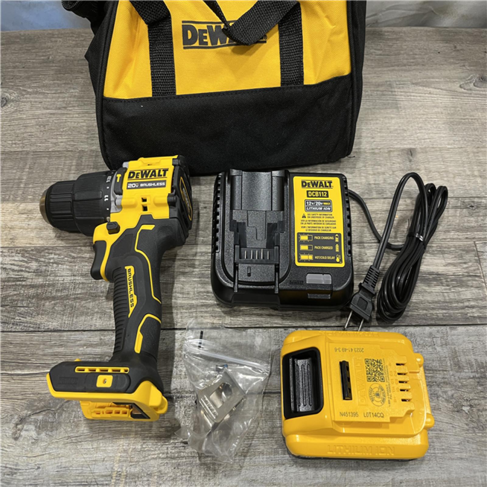 AS-IS DEWALT ATOMIC 20V Cordless 1/2 in. Compact Hammer Drill Kit