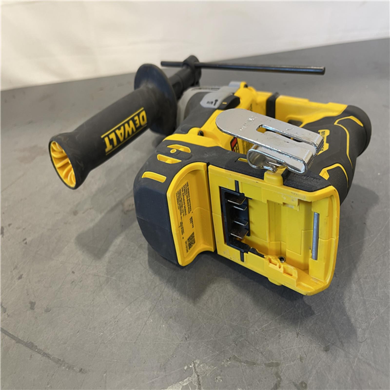 AS-IS - Dewalt ATOMIC 20V MAX Cordless Brushless Ultra-Compact 5/8 in. SDS Plus Hammer Drill