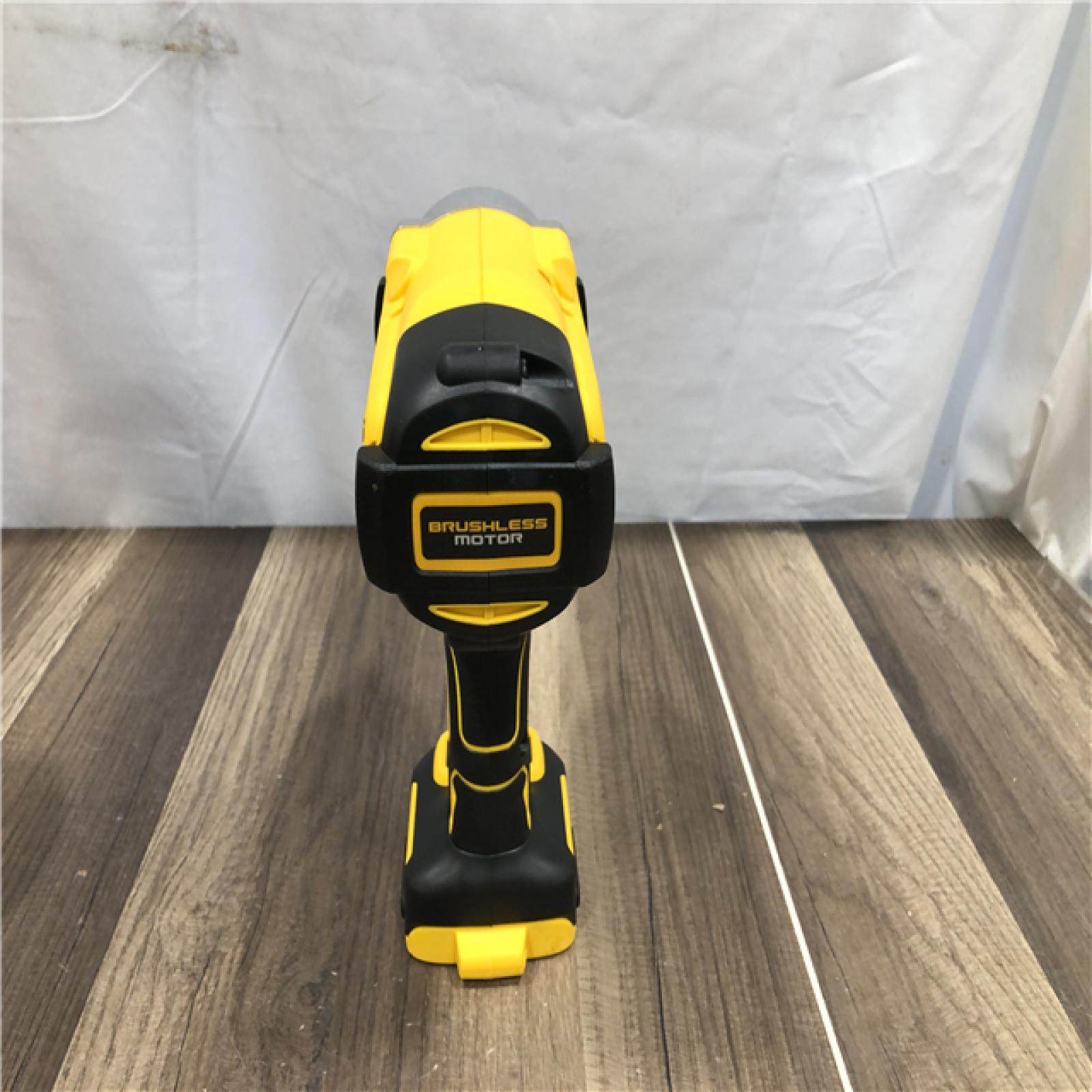 AS-IS DEWALT 20V MAX Lithium-Ion Cordless 1/2 in. Impact Wrench Kit