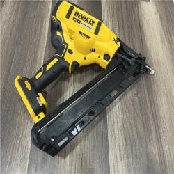 GOOD  DEWALT 20V MAX XR 15 Ga. Cordless 34 Deg Nailer 20 V
