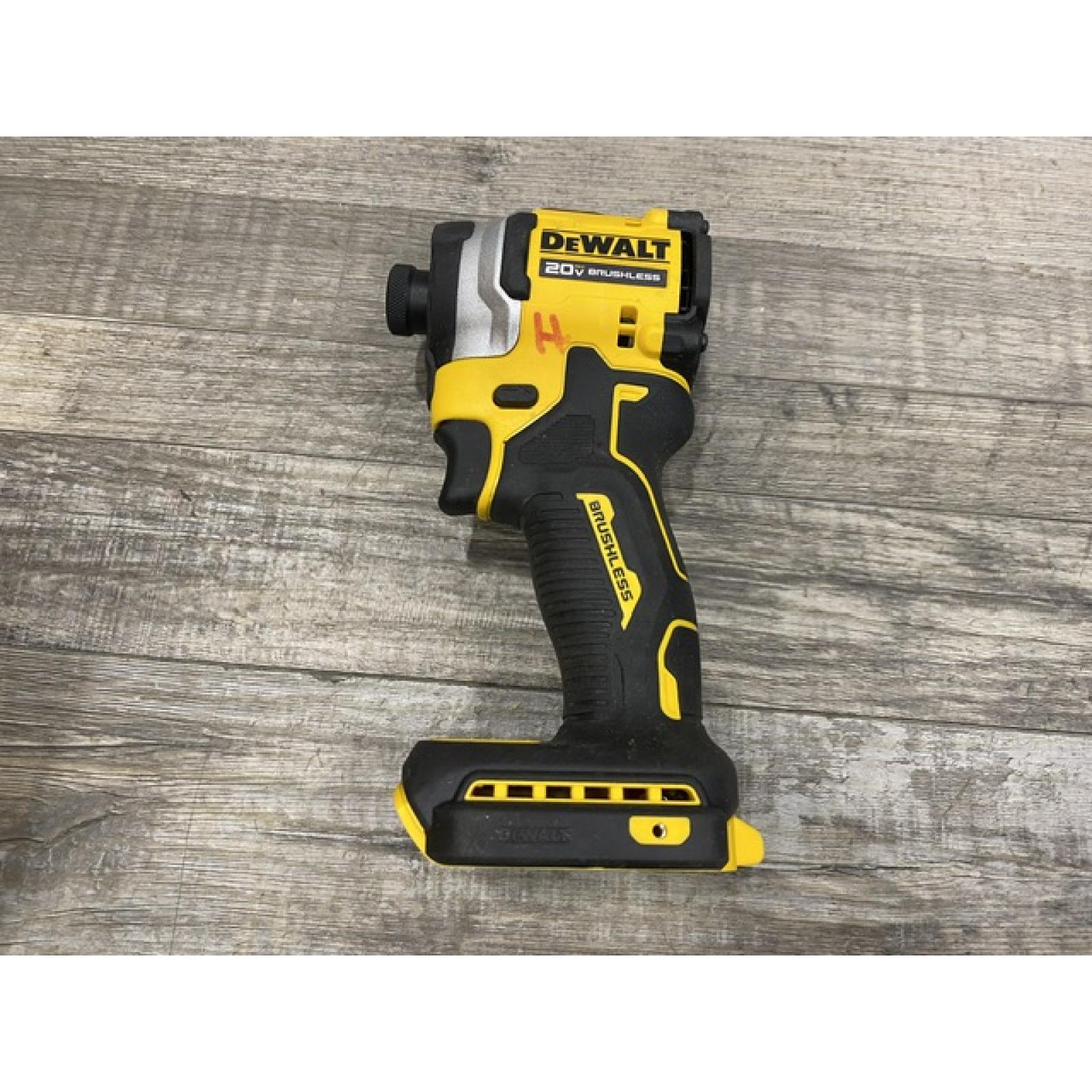 AS-IS DEWALT ATOMIC 20V MAX Lithium-Ion Cordless 1/4 in. Brushless Impact Driver Kit