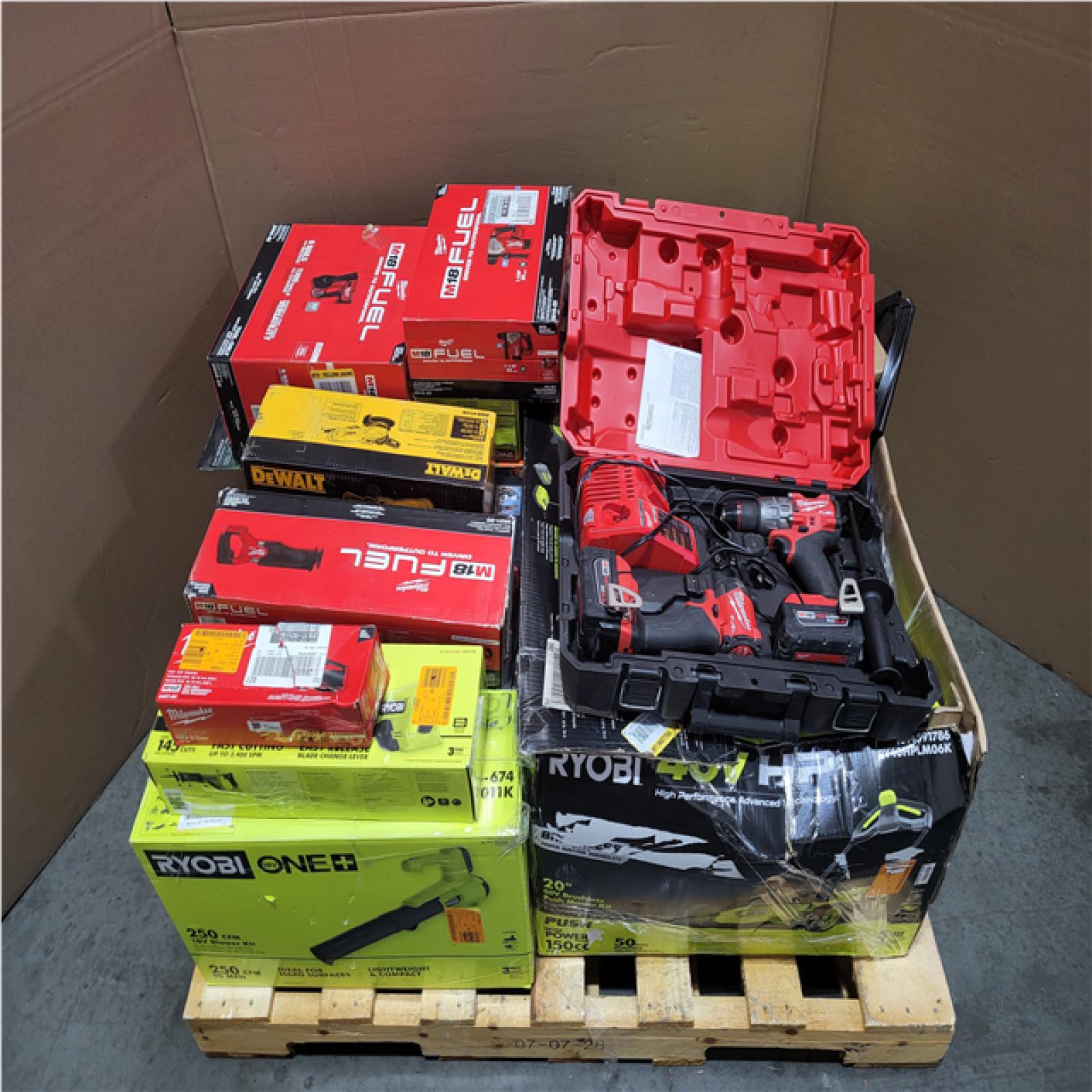 CALIFORNIA AS-IS TOOL PALLET