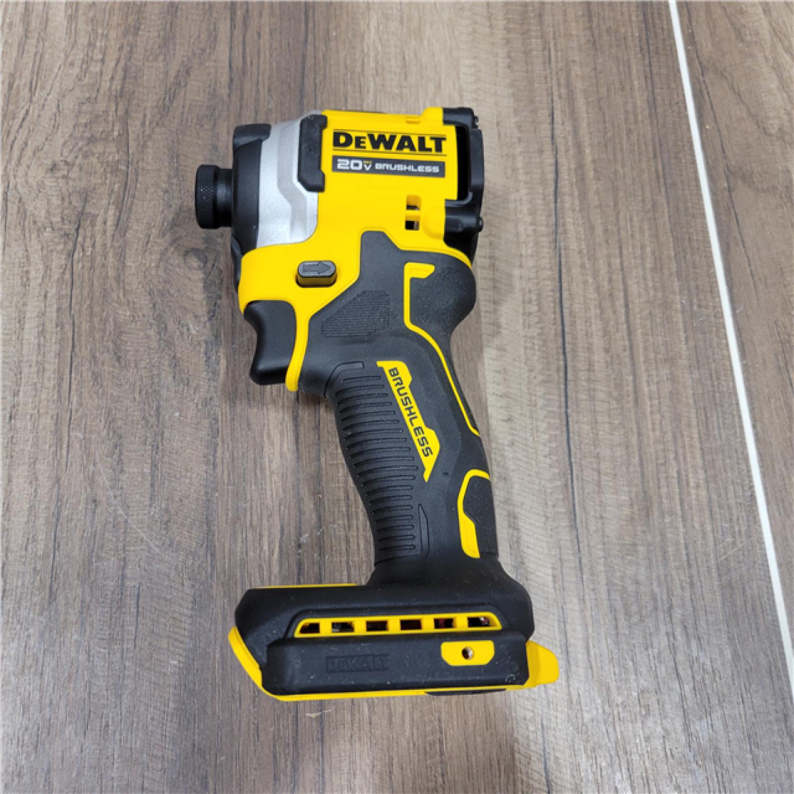 AS-IS DEWALT ATOMIC 20V MAX Lithium-Ion Cordless 1/4 in. Brushless Impact Driver Kit, 5 Ah Battery, Charger, and Bag