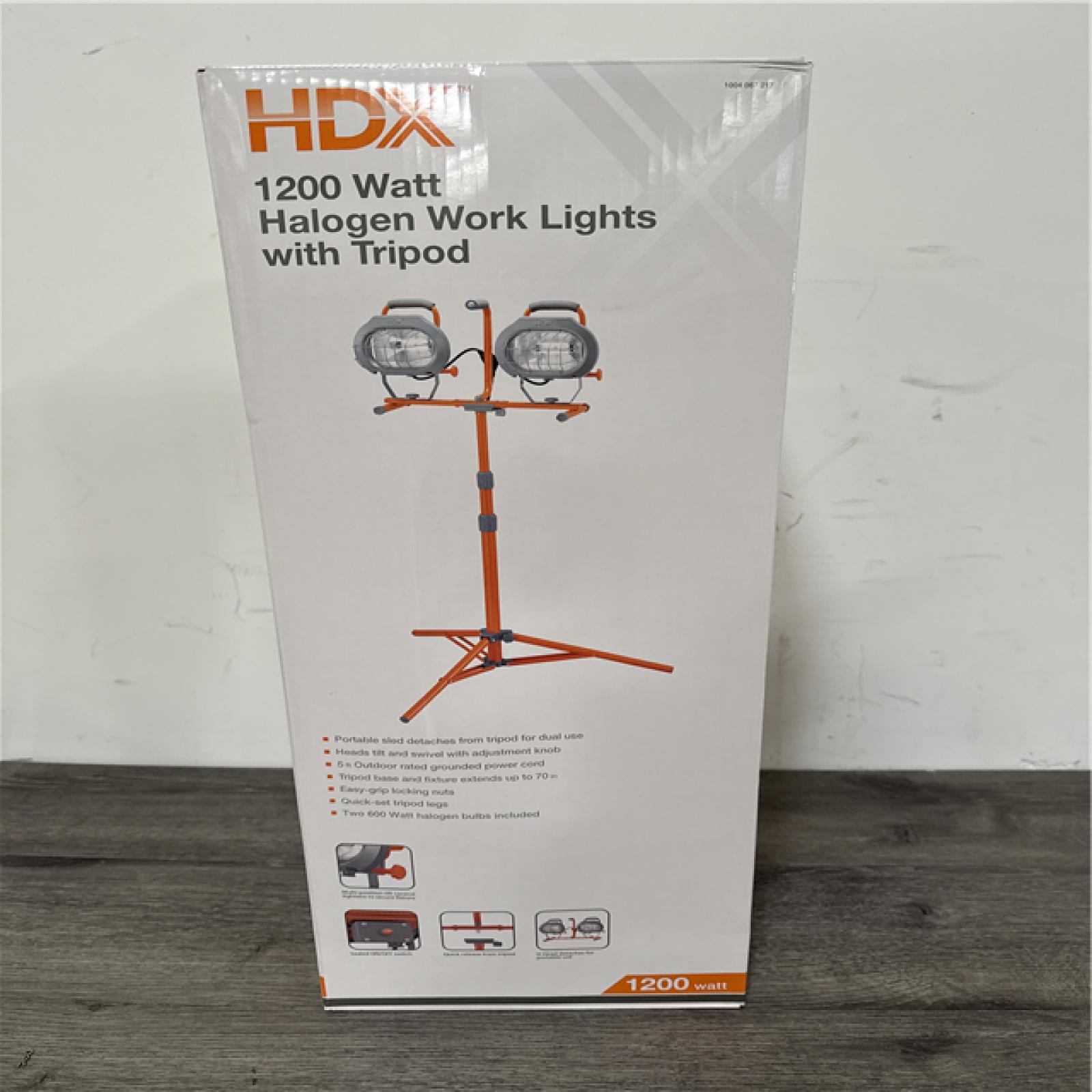 California NEW HDX 1200 Watt Halogen Work Lights with Tripod