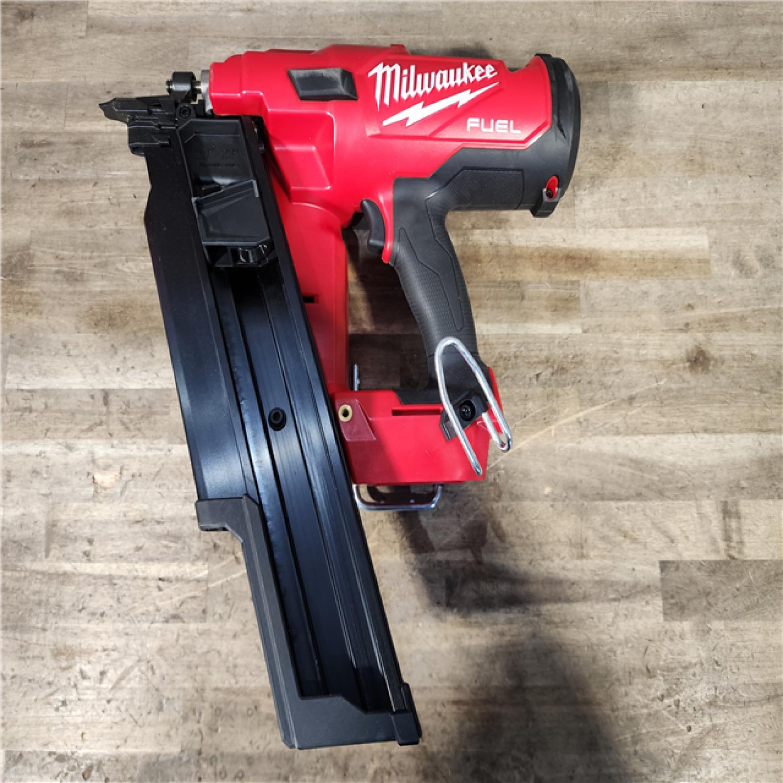 HOUSTON LOCATION - AS-IS (APPEARS LIKE NEW) Milwaukee 2744-20 M18 FUEL 3-1/2 in. 18V 21-Degree Lithium-Ion Brushless Cordless Framing Nailer (Tool-Only)