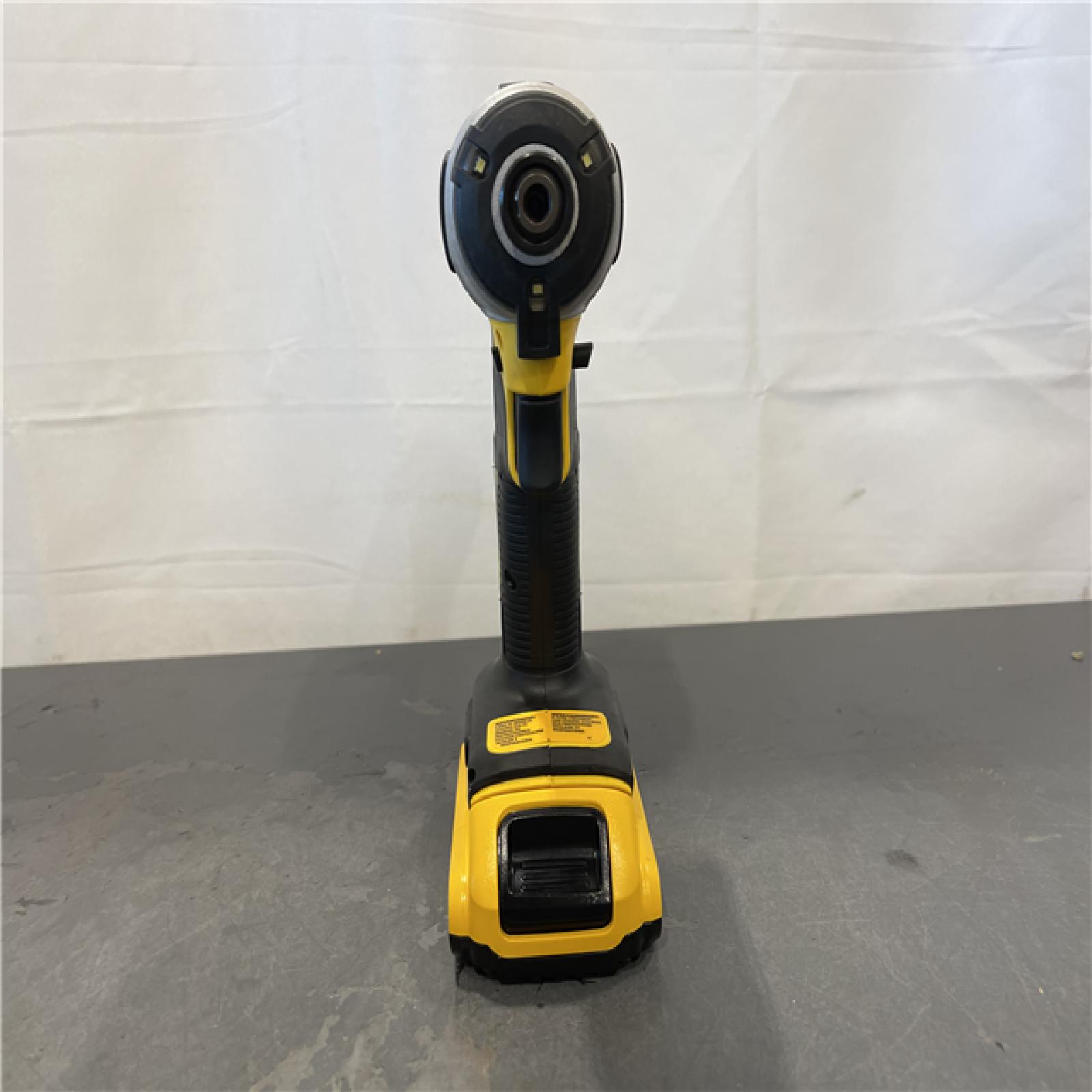 AS-IS - DeWALT ATOMIC 20V Max Lithium-Ion Brushless Cordless Compact 1/4 in. Impact Driver Kit