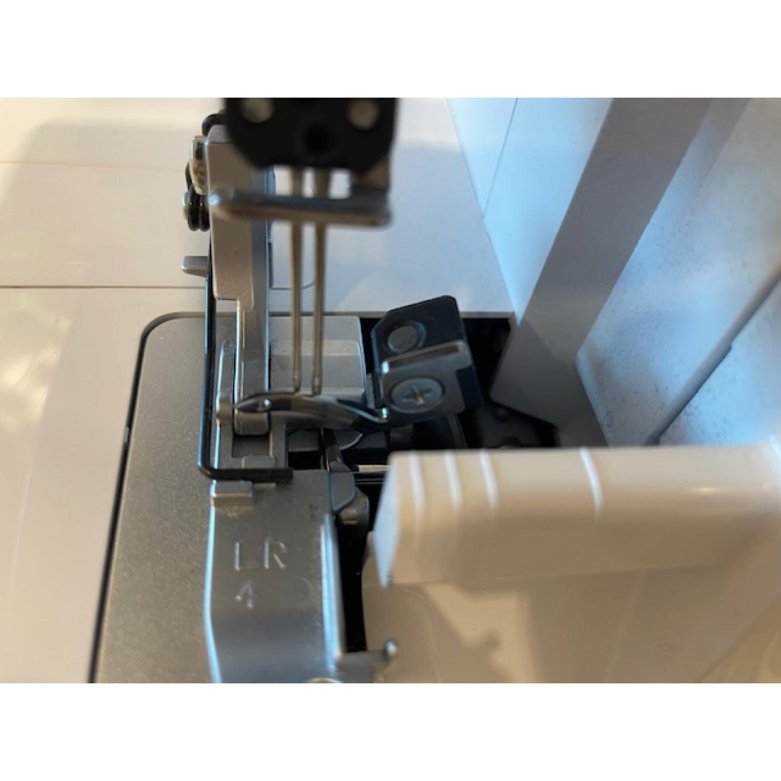 AS-IS Brother 1034DX 3/4 Thread Serger with Differential Feed