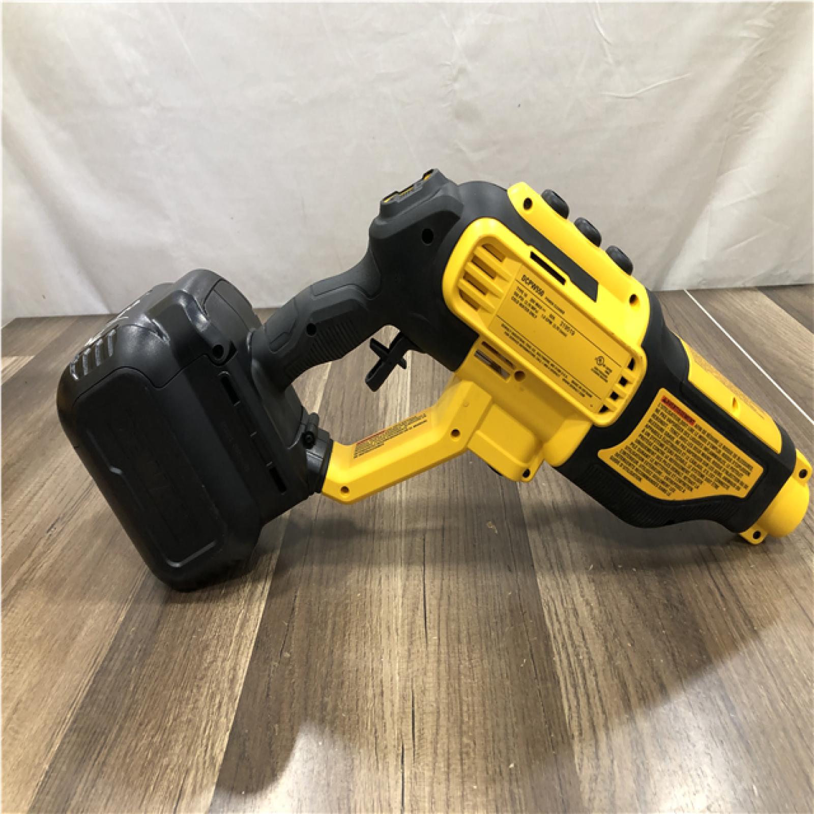 AS-IS DEWALT 20V MAX 550 PSI 1.0 GPM Cold Water Cordless Power Cleaner with 4-Nozzles (Tool Only)