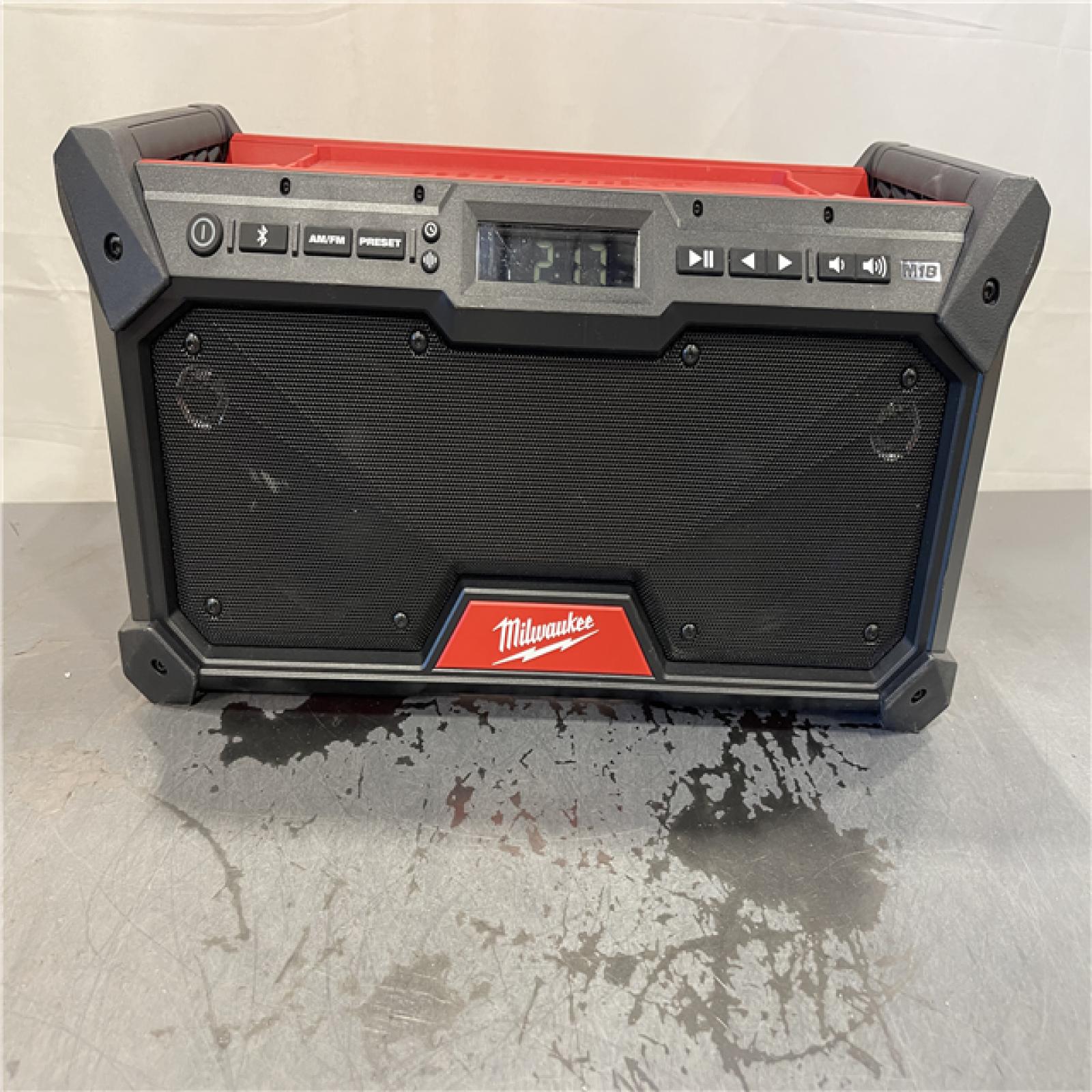 AS-IS - Milwaukee M18 18V Lithium-Ion Cordless Jobsite Radio