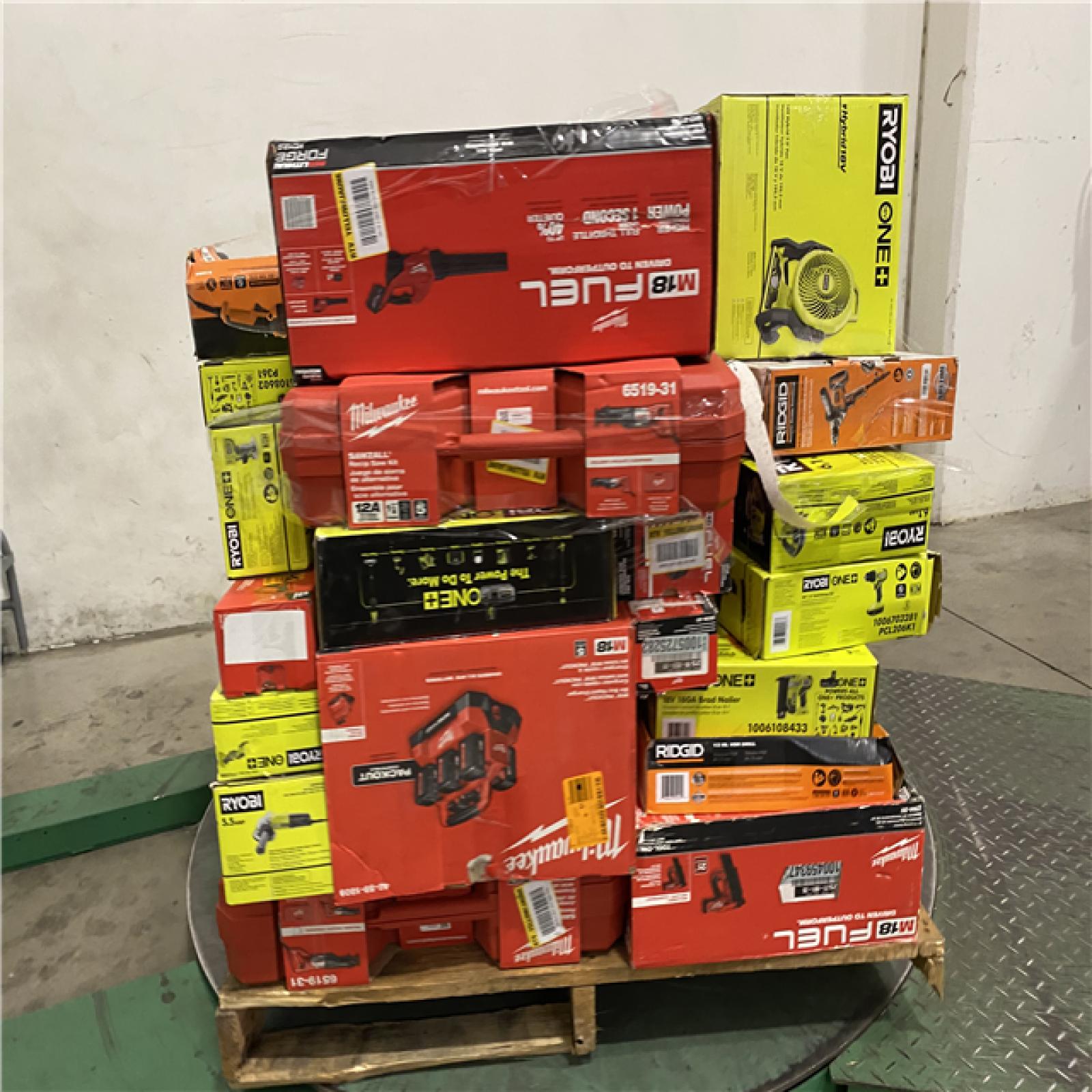 Dallas Location - As-Is Tool Pallet