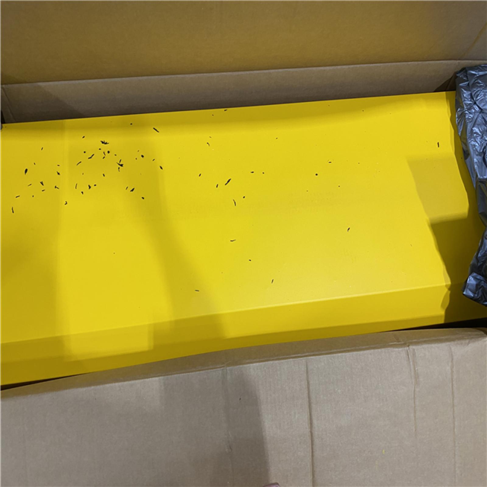 Dallas Location - As-Is DEWALT 52 in. 6-Drawer Tool Chest