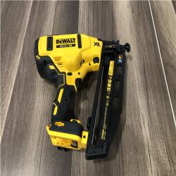 AS-IS DEWALT 20V MAX XR 16-Gauge Electric Cordless Angled Finishing Nailer Kit