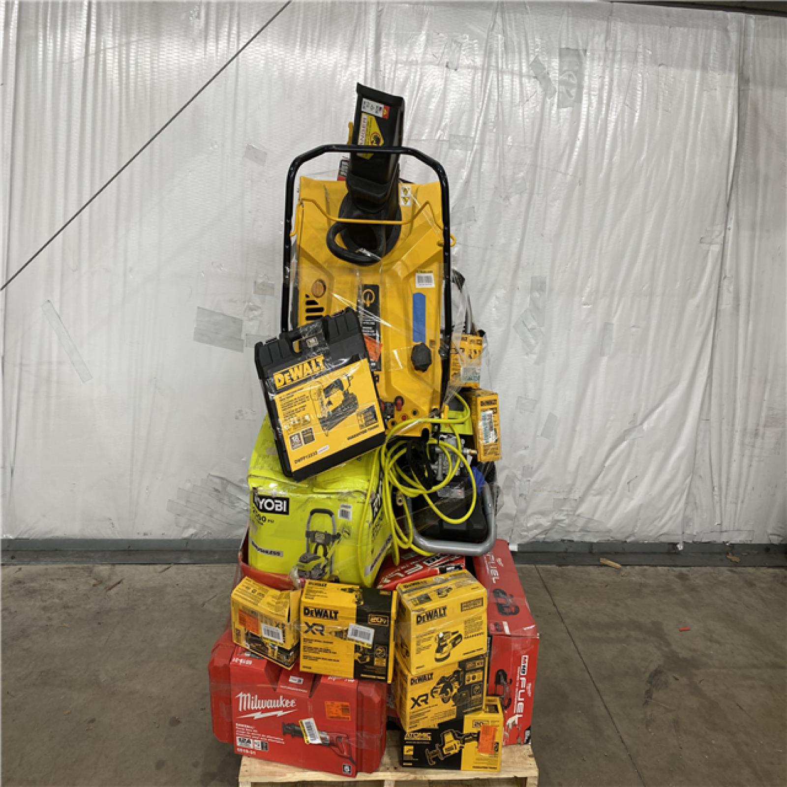 Houston Location AS IS - Tool Pallet