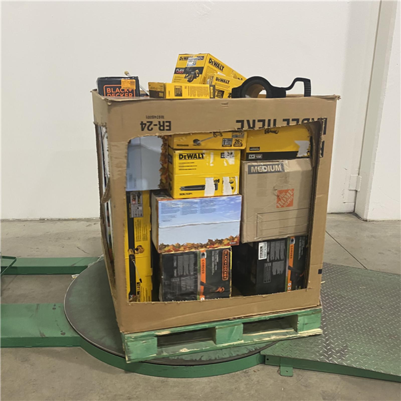 Dallas Location - As-Is Tool Pallet