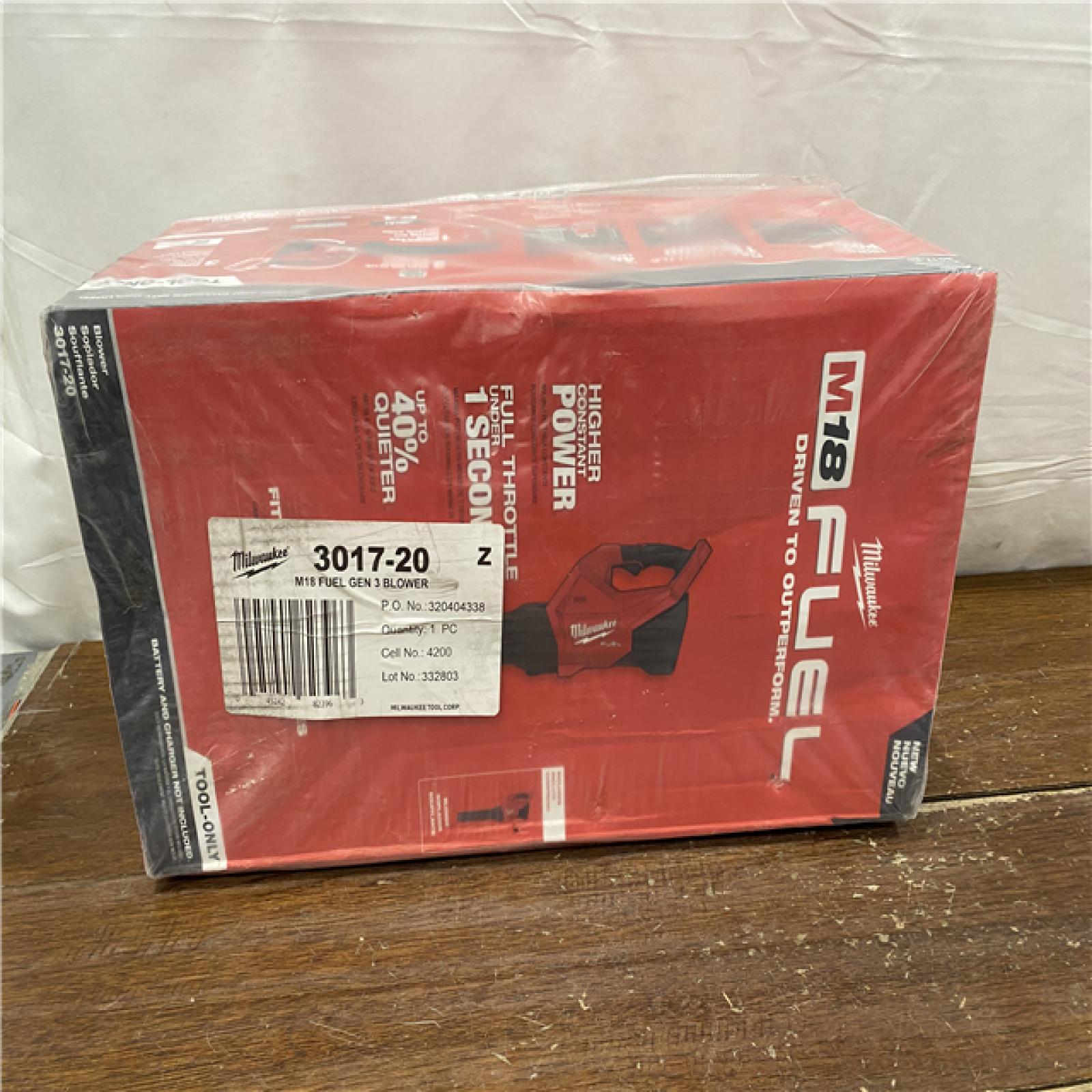 NEW Milwaukee M18 FUEL 18V Lithium-Ion Brushless Cordless Handheld Blower (Tool-Only)