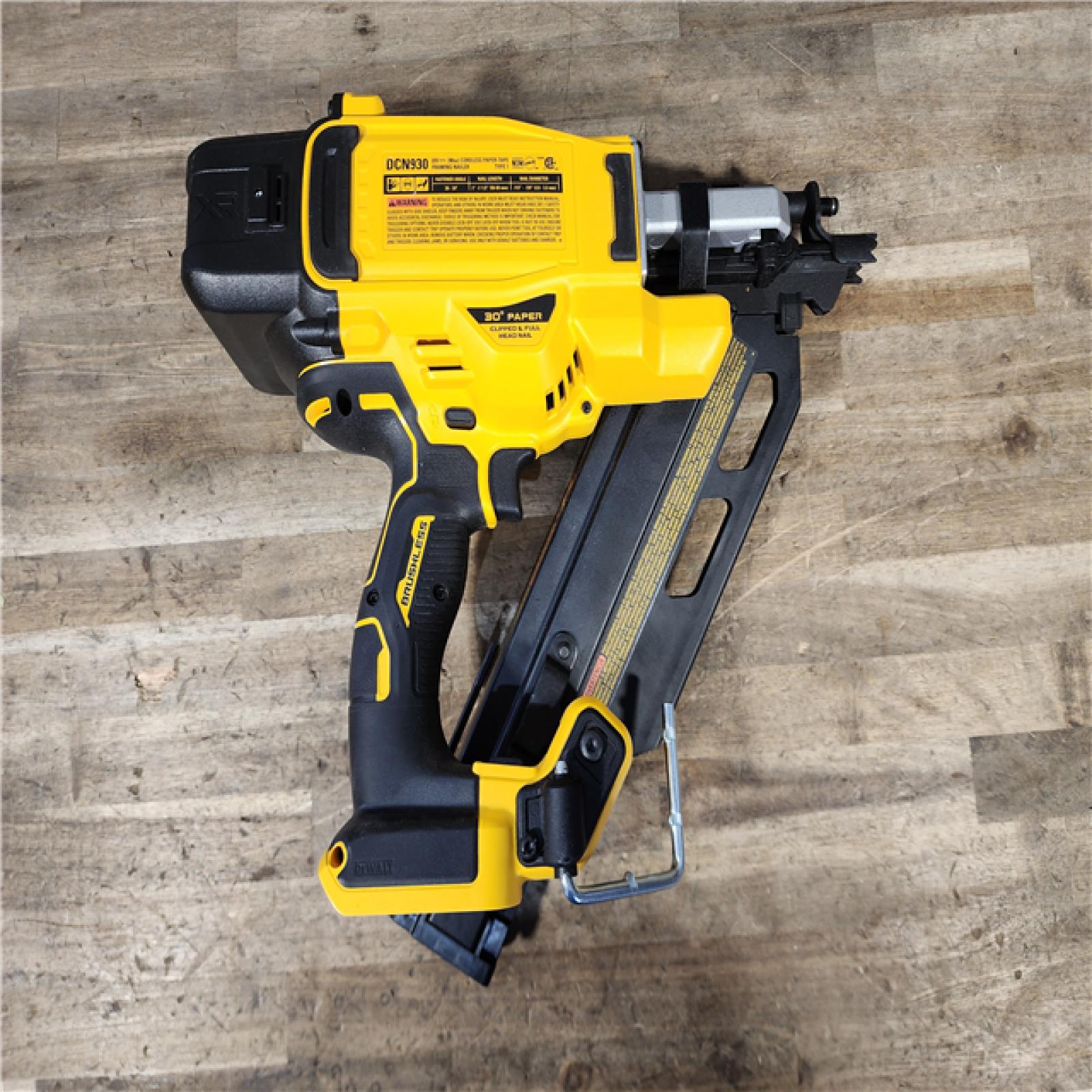 HOUSTON LOCATION - AS-IS DEWALT 20V 30 Degree Cordless Framing Nailer (Tool-Only)