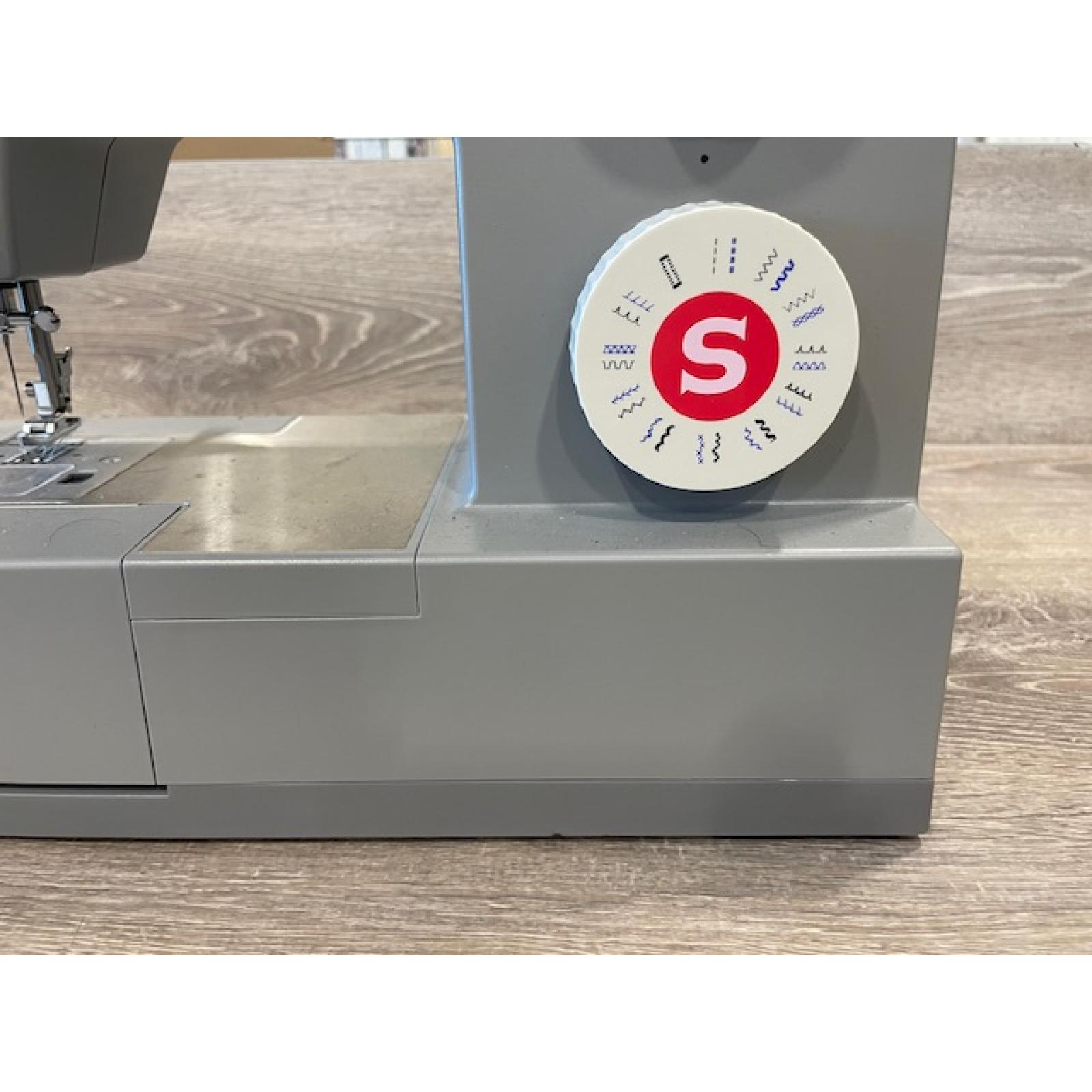 AS-IS SINGER Heavy Duty 44S Sewing Machine