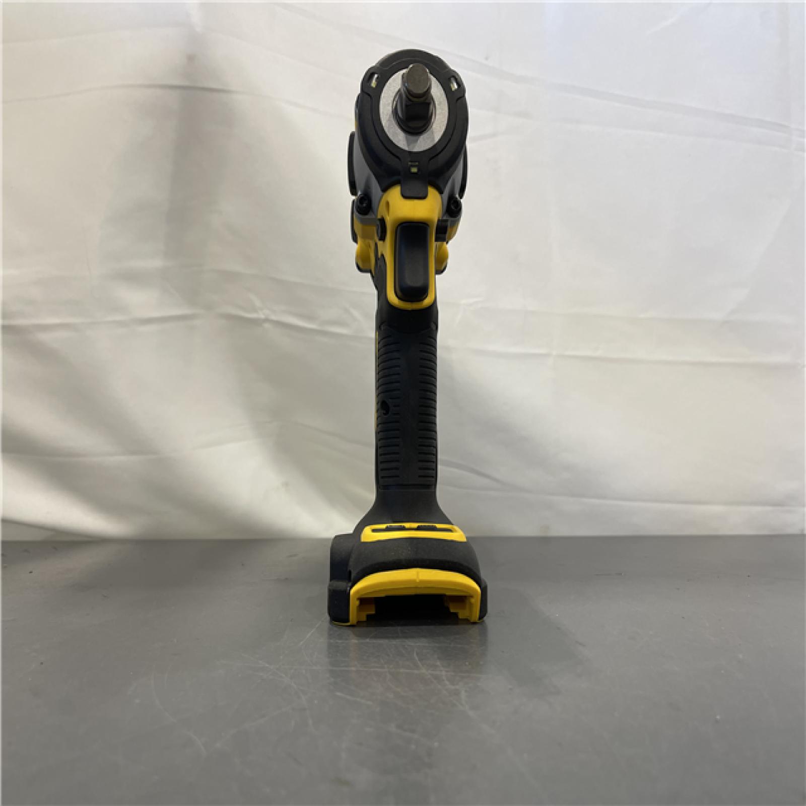 AS-IS - DEWALT ATOMIC 20V MAX Cordless Brushless 1/2 in. Variable Speed Impact Wrench (Tool Only)