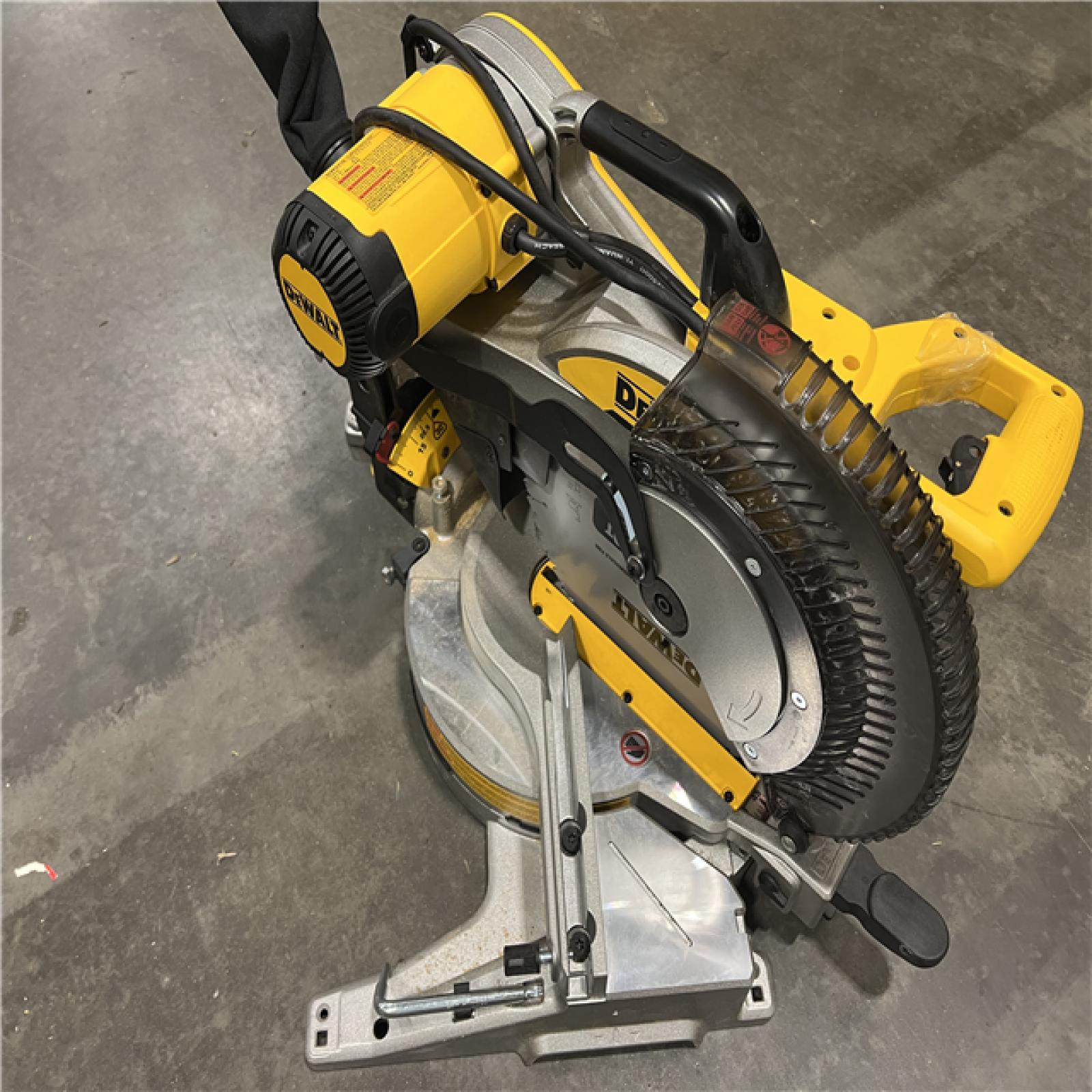 As-Is- DEWALT 12 in. 15 Amp Compound Double Bevel Miter Saw