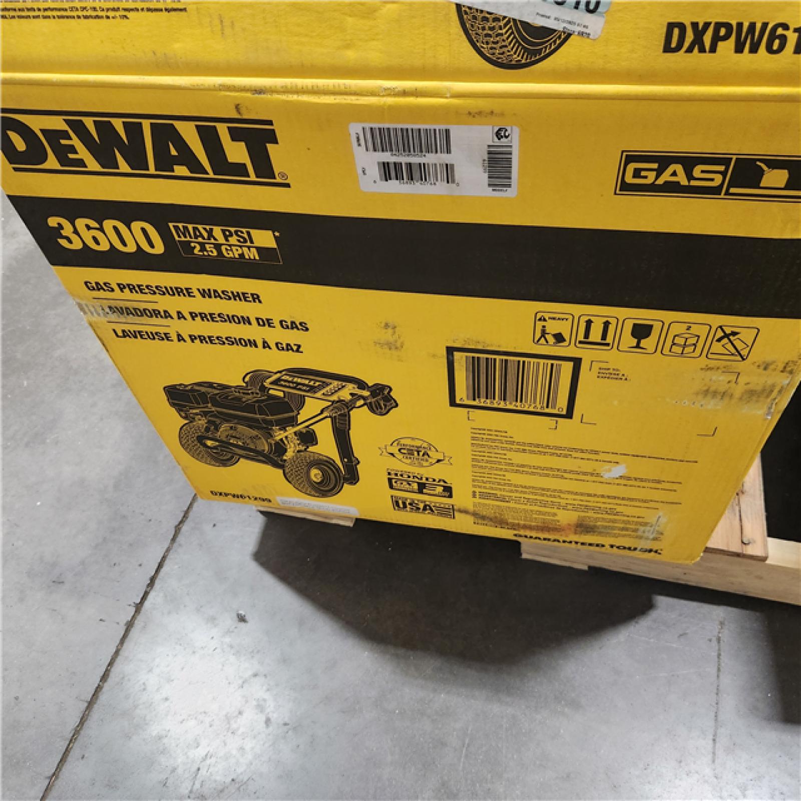 Dallas Location - As-Is DEWALT DXPW61299 3600 PSI at 2.5 GPM Gas Pressure Washer