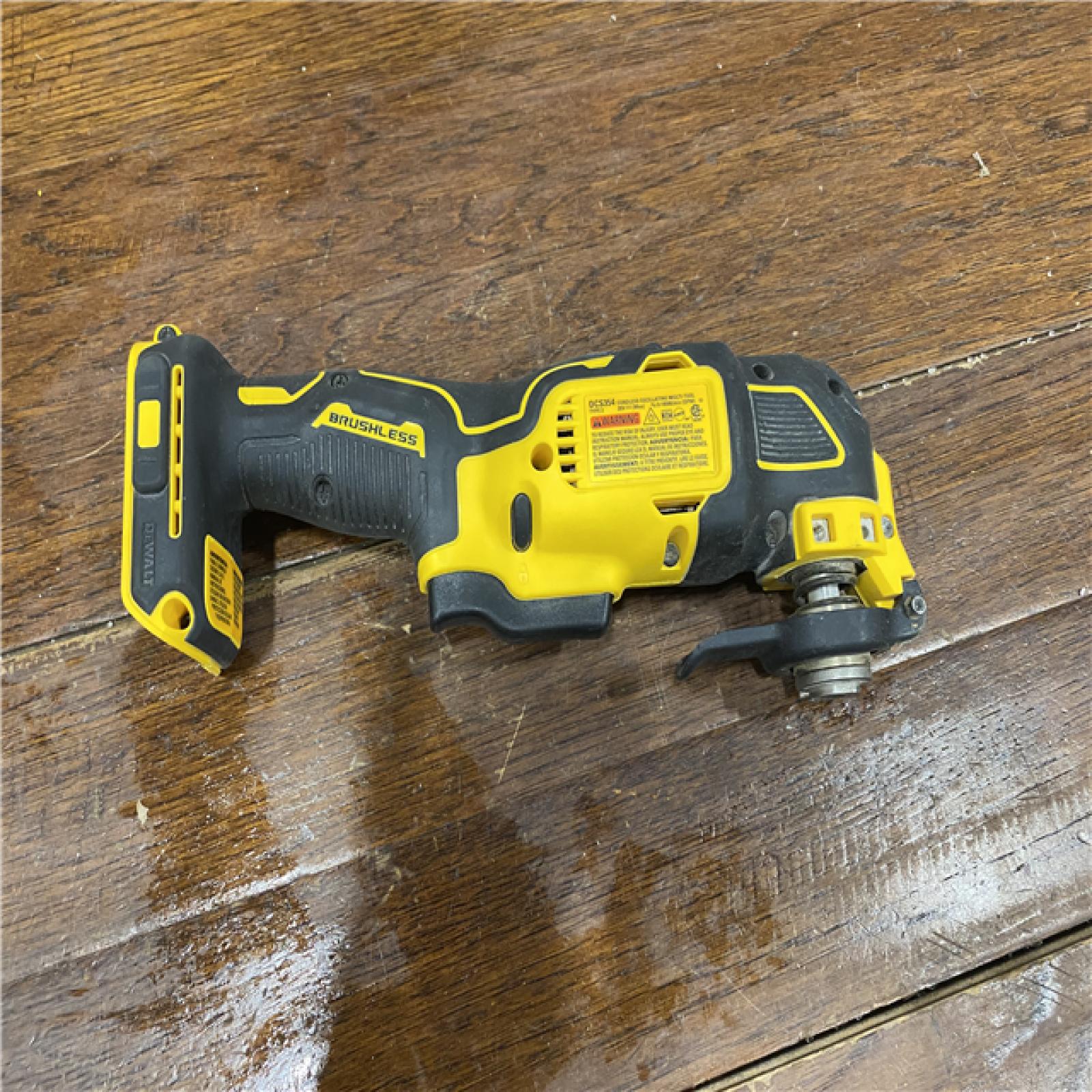 AS-IS ATOMIC 20V MAX Cordless Brushless Oscillating Multi Tool (Tool Only)