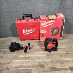 HOUSTON LOCATION - AS-IS (APPEARS LIKE NEW) Milwaukee-3522-21 Green Beam Laser Cross Line Plumb Point Rechargeable USB Kit