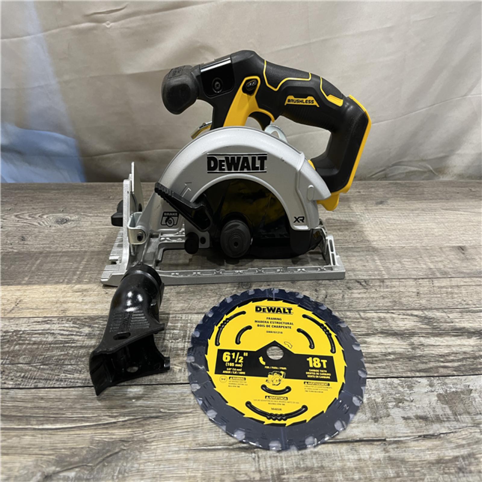 AS-IS DEWALT 20V MAX Cordless Brushless 6-1/2 in. Sidewinder Style Circular Saw (Tool Only)