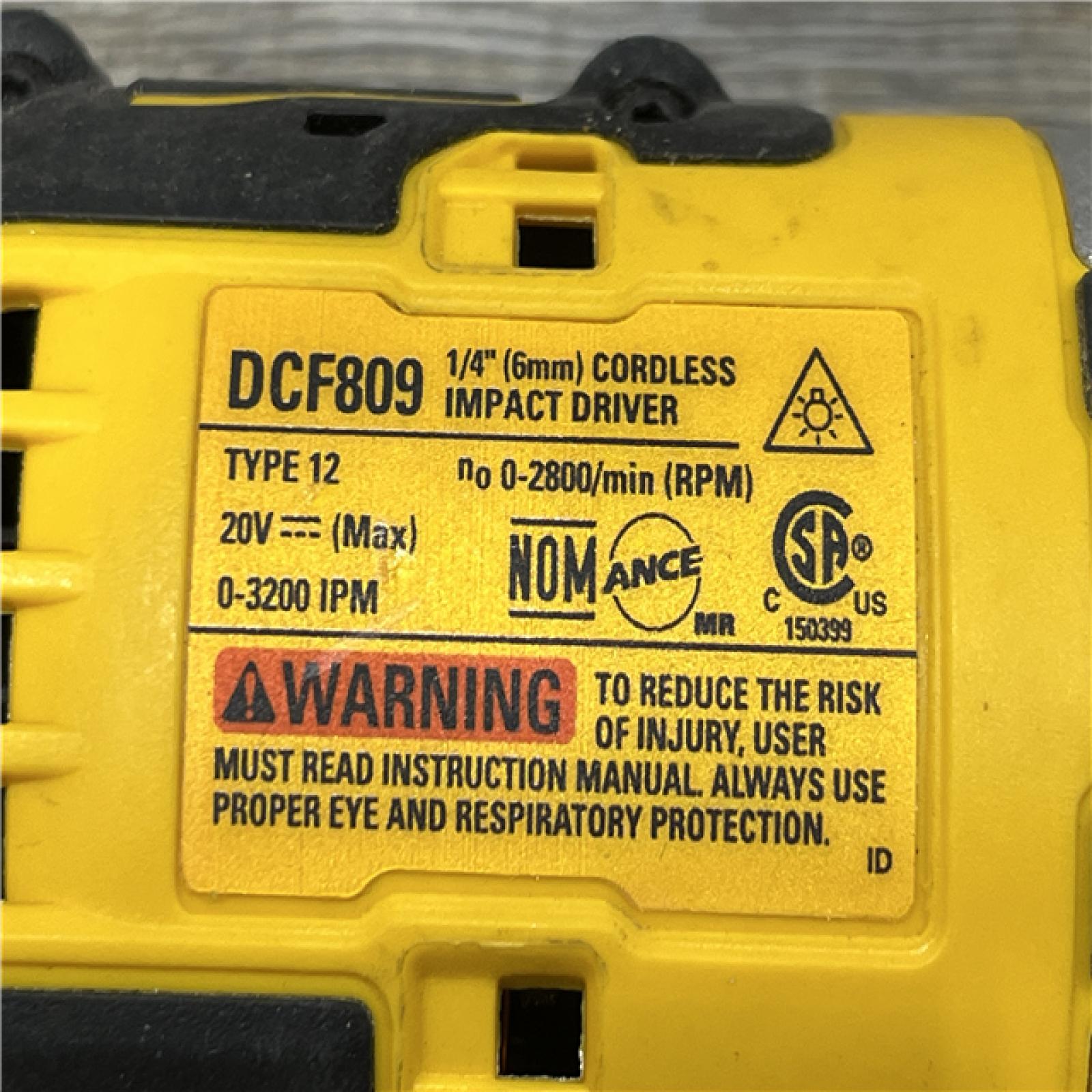 AS-IS DEWALT Atomic 20V Max Lithium-Ion Brushless Cordless Compact 1/4 in. Impact Driver Kit