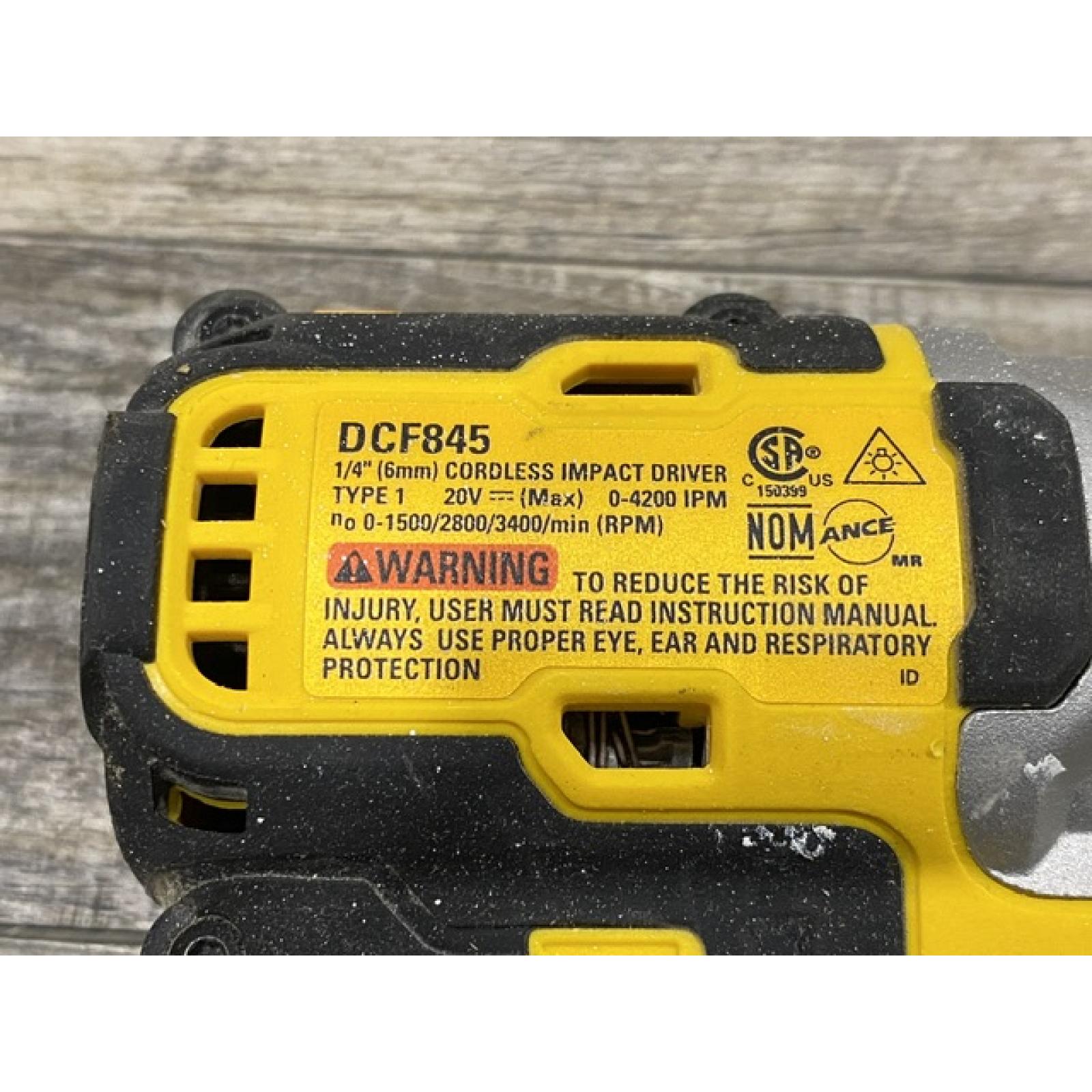 AS-IS DEWALT 20-Volt Maximum XR Lithium-Ion Cordless Brushless 1/4 in. 3-Speed Impact Driver Kit