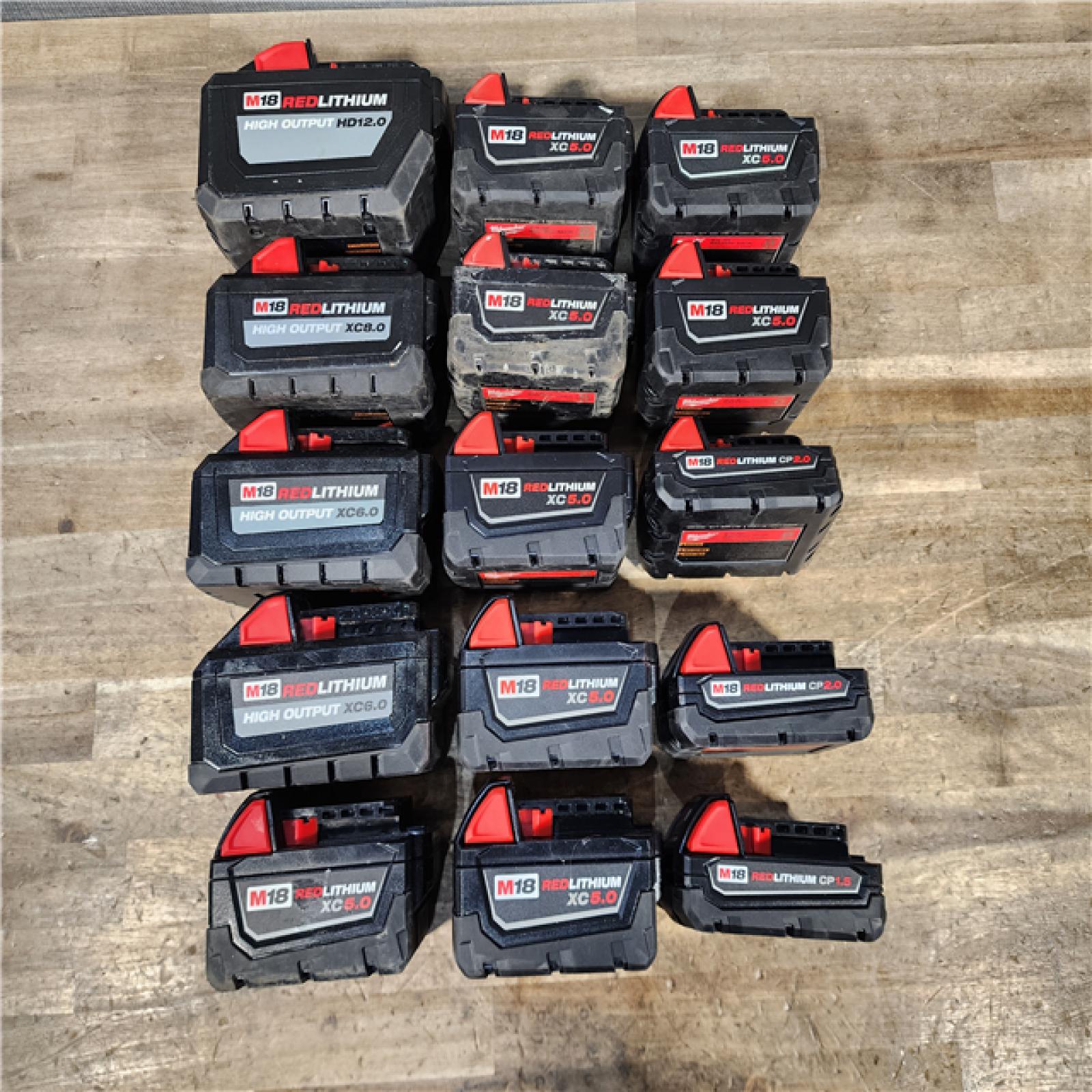 HOUSTON LOCATION - AS-IS MILWAUKEE BATTERY PACK QTY - 15