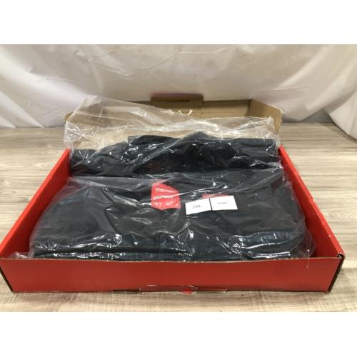 AS-IS Men's 2X-Large M12 12V Lithium-Ion Cordless AXIS Black Heated Vest (Vest Only)