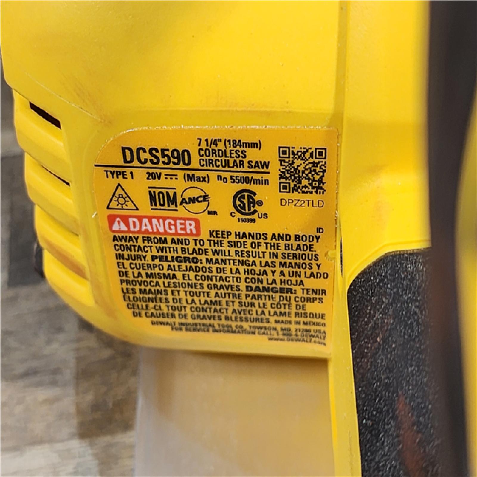 HOUSTON LOCATION - AS-IS DEWALT 20-Volt MAX 7-1/4 in. Cordless Circular Saw (Tool Only)