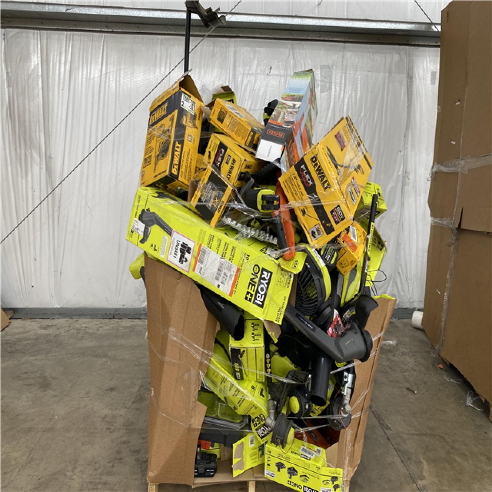 Houston Location AS IS - Tool Pallet