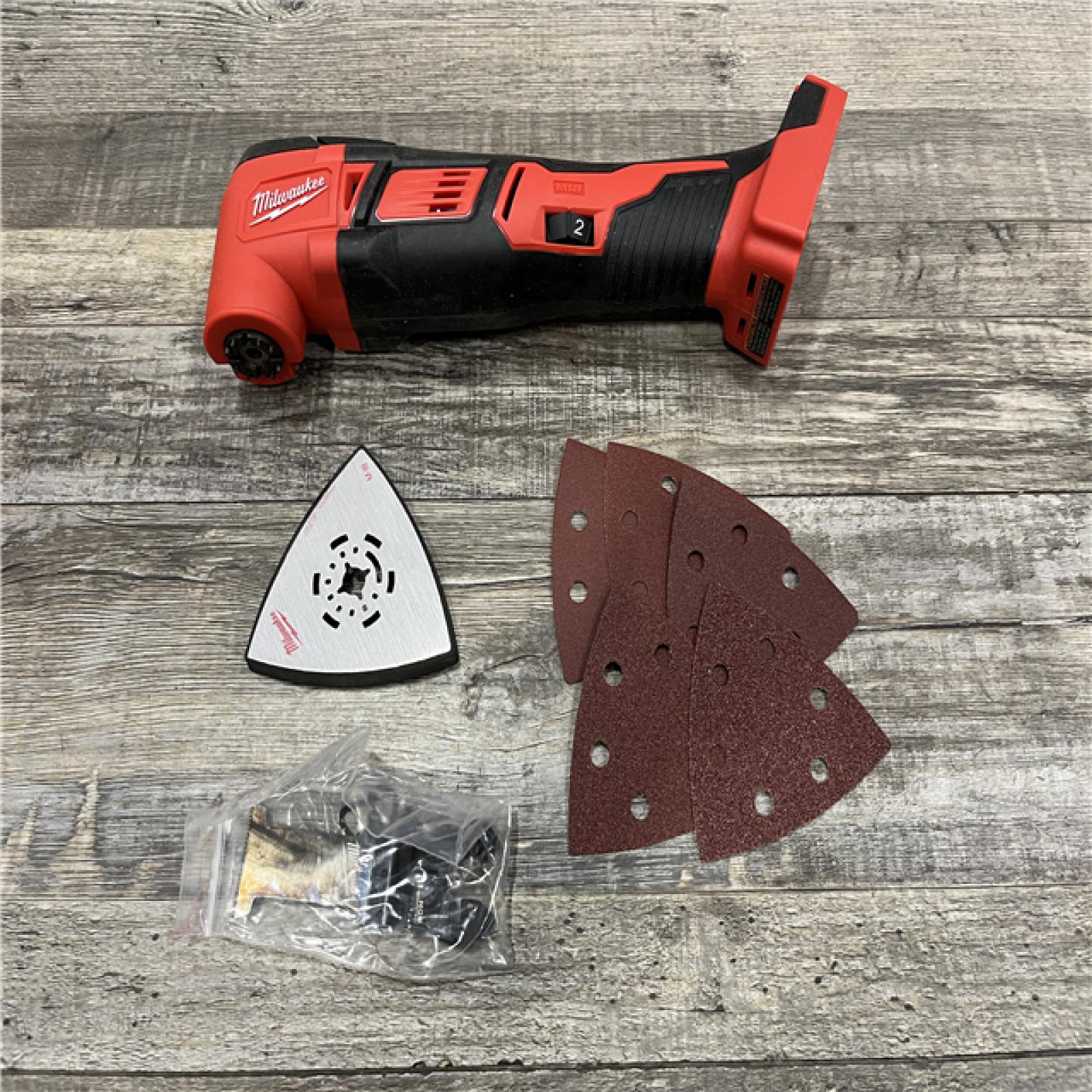 AS-IS Milwaukee 18V Lithium-Ion Cordless Oscillating Multi-Tool (Tool-Only)