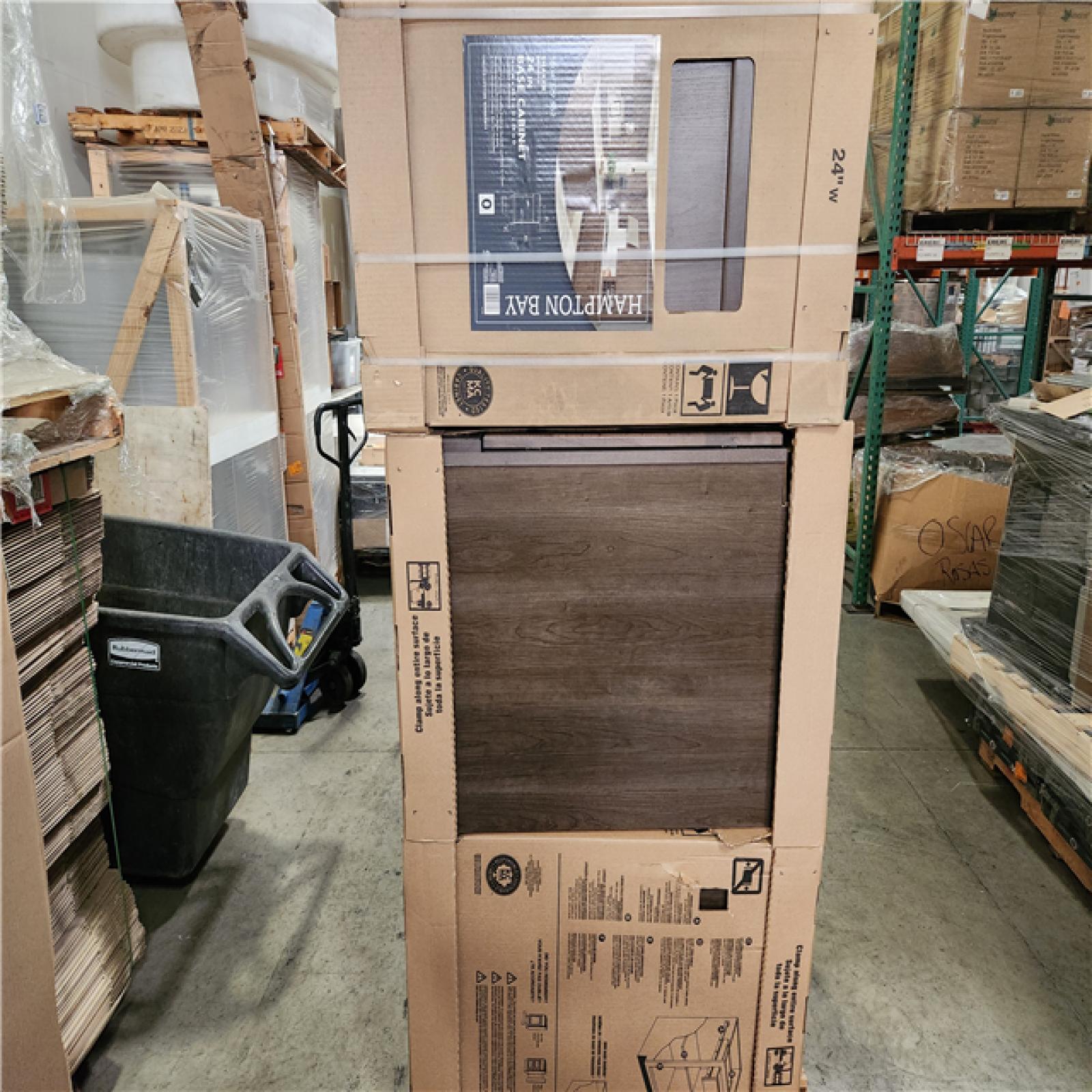Phoenix Location Hampton Bay Shaker Assembled Wall Kitchen Cabinet in Brindle Pallet (6 Cabinets)