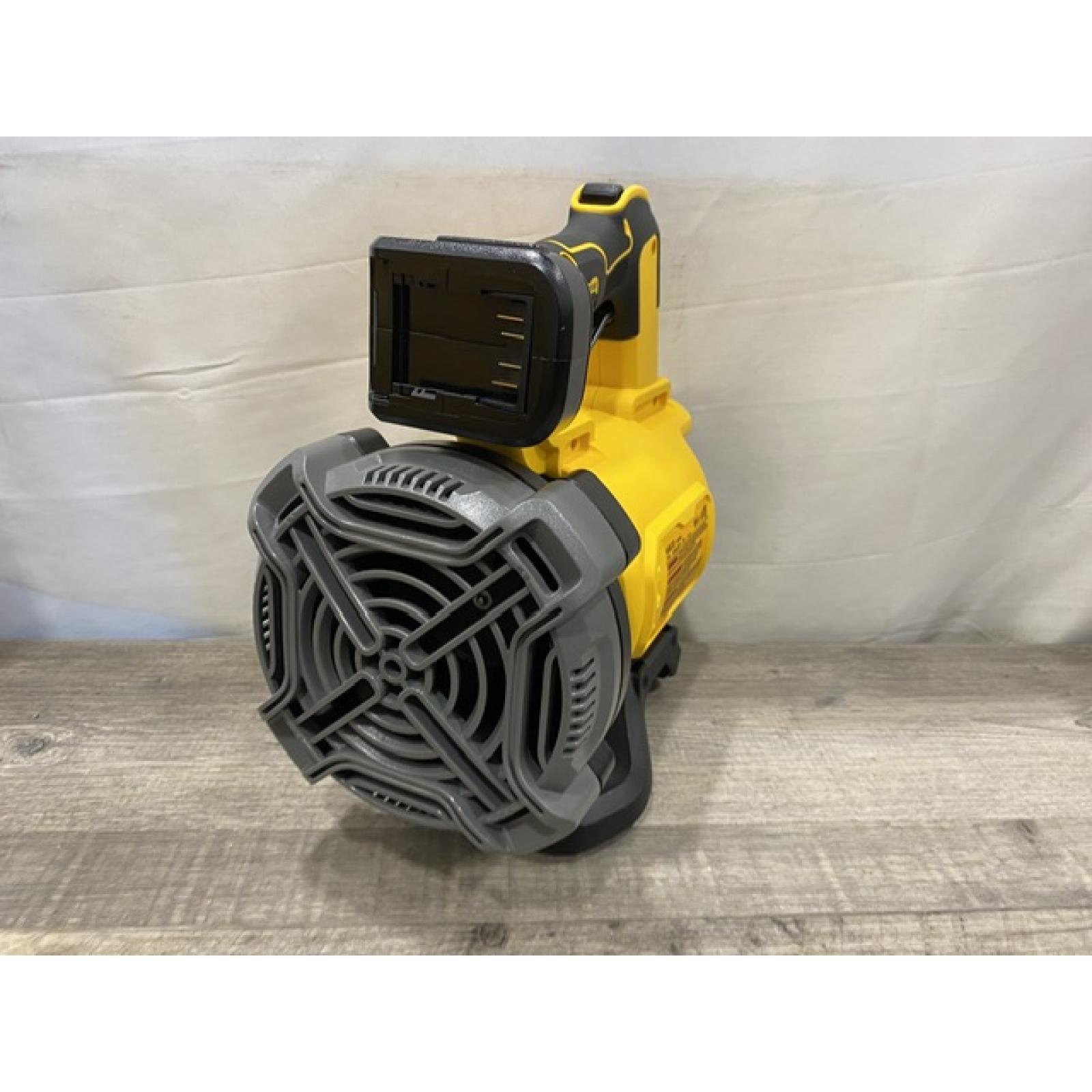 AS-IS DEWALT 20V MAX* XR Brushless Cordless Handheld Blower Kit