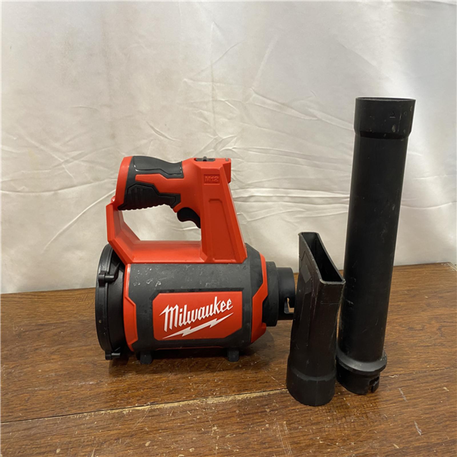 AS-IS Milwaukee Cordless Compact Spot Blower (Tool-Only)