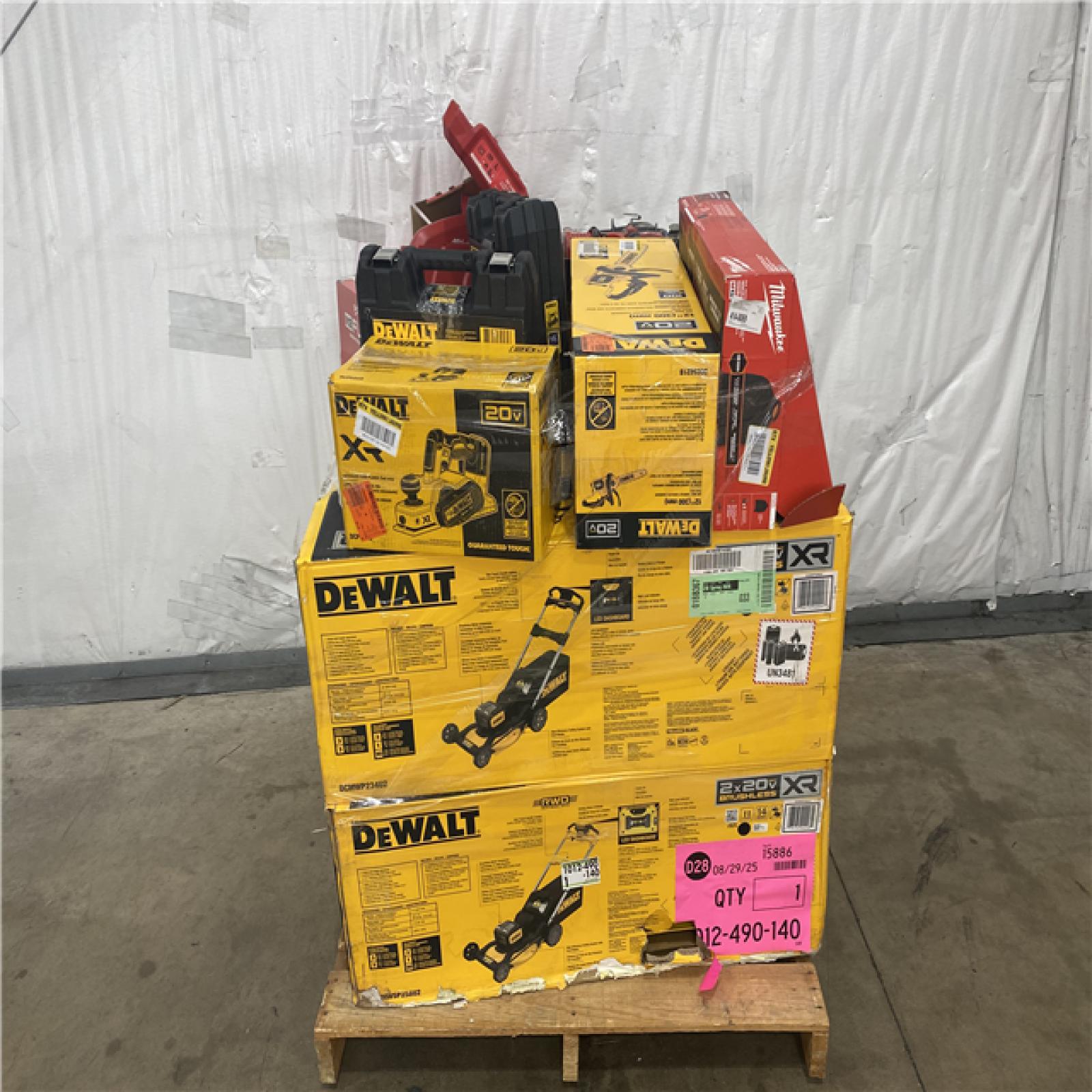 Houston Location AS IS - Tool Pallet