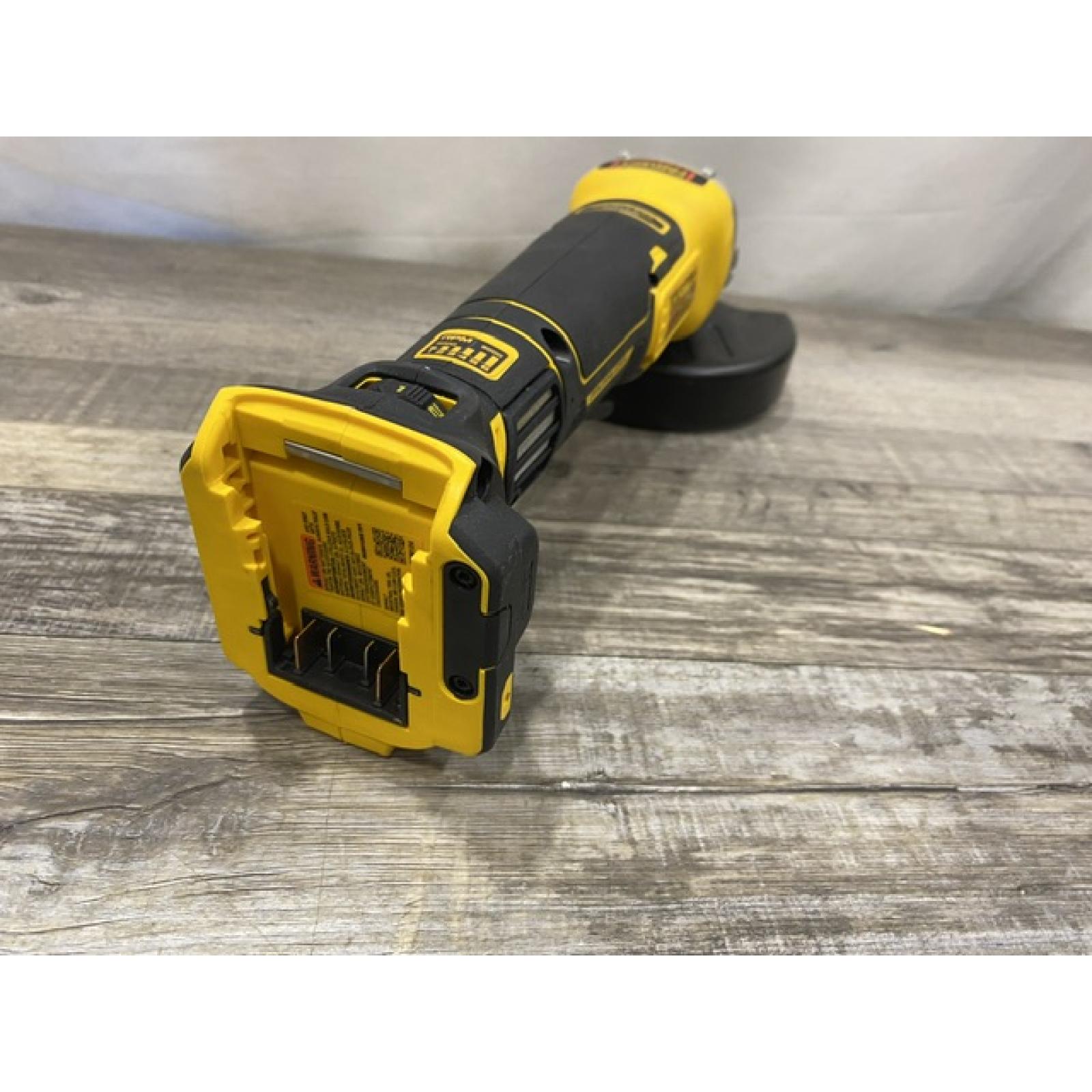AS-IS DEWALT 20V XR Cordless 4-1/2. in. to 5 in. Variable Speed Angle Grinder (Tool Only)