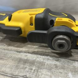 AS-IS DEWALT ATOMIC 20V MAX Cordless Brushless Oscillating Multi Tool Kit