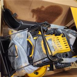 Dallas Location - As-Is Dallas Location - As-Is DEWALT 28 in. 224cc E-GOV Engine 3-in-1 Gas RWD Self-Propelled Lawn Mower