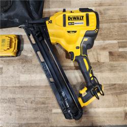 HOUSTON LOCATION - AS - IS DEWALT 20V MAX XR Lithium-Ion Cordless 2-1/2 in. 15-Gauge Finish Nailer Kit